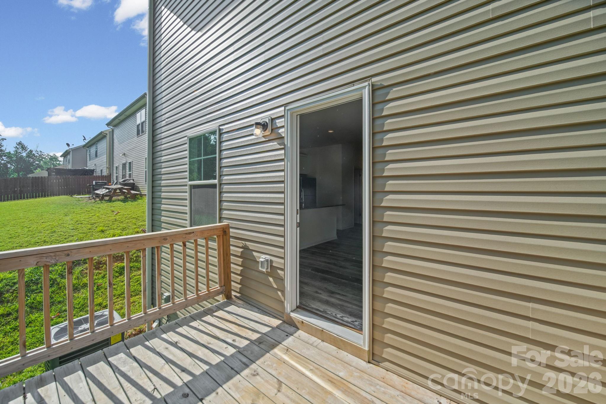 7813 E Lane Drive — Charlotte