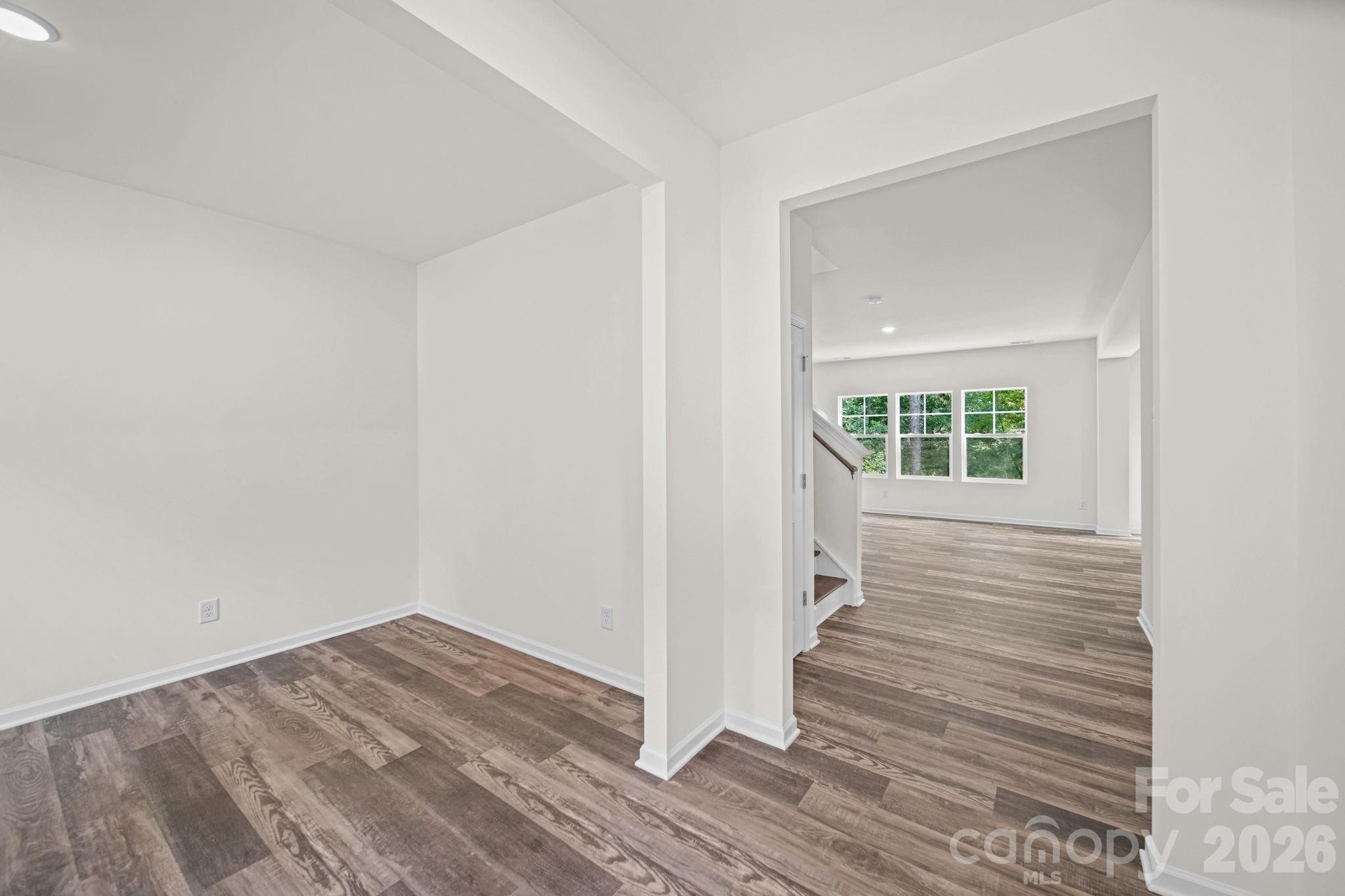 7813 E Lane Drive — Charlotte