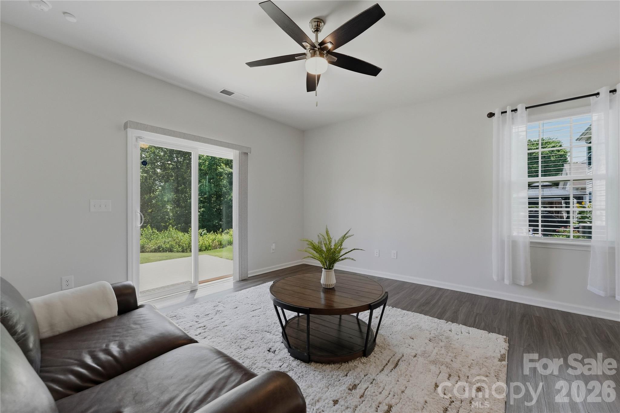 220 Eden Avenue — Mooresville