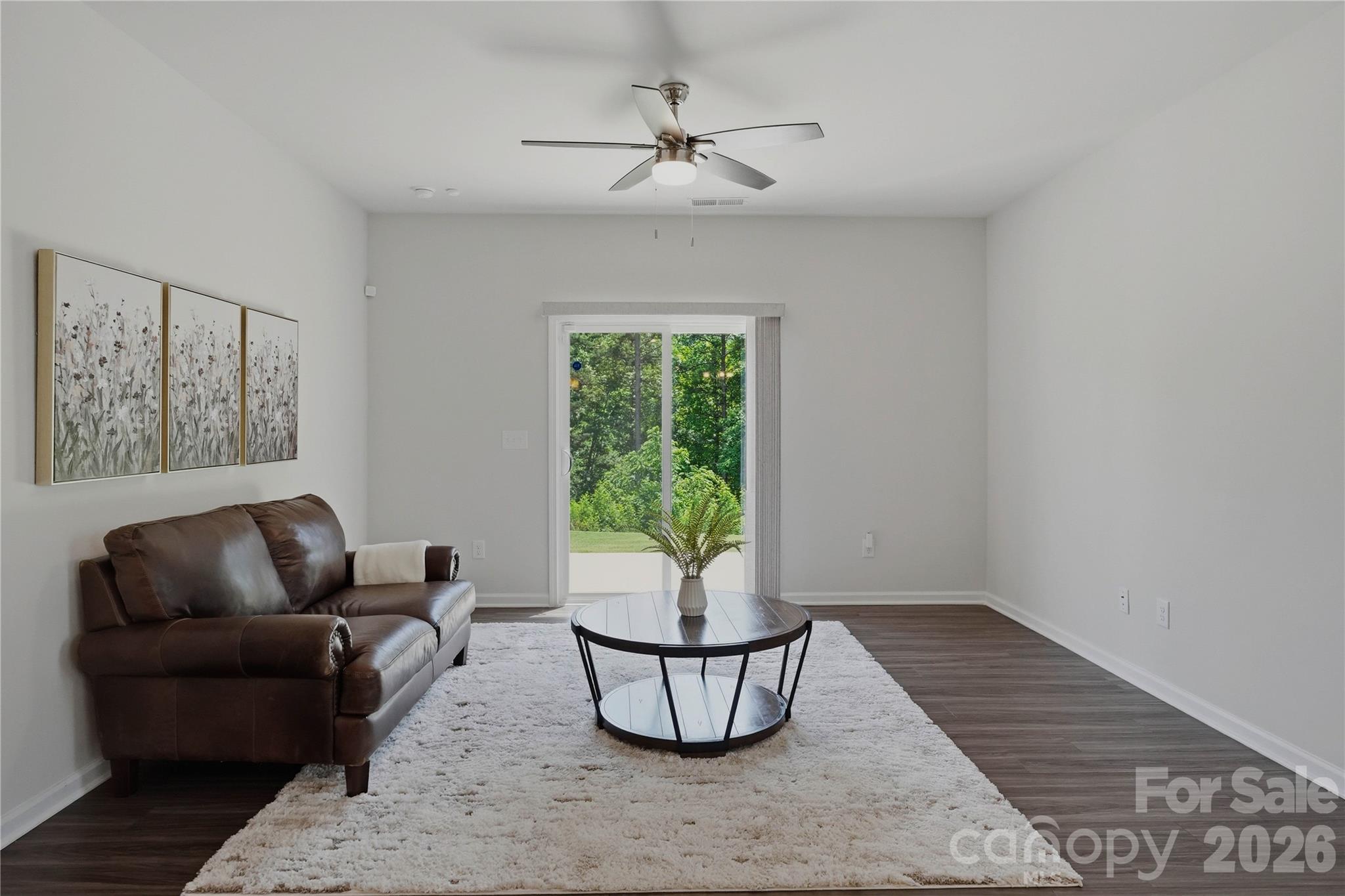220 Eden Avenue — Mooresville