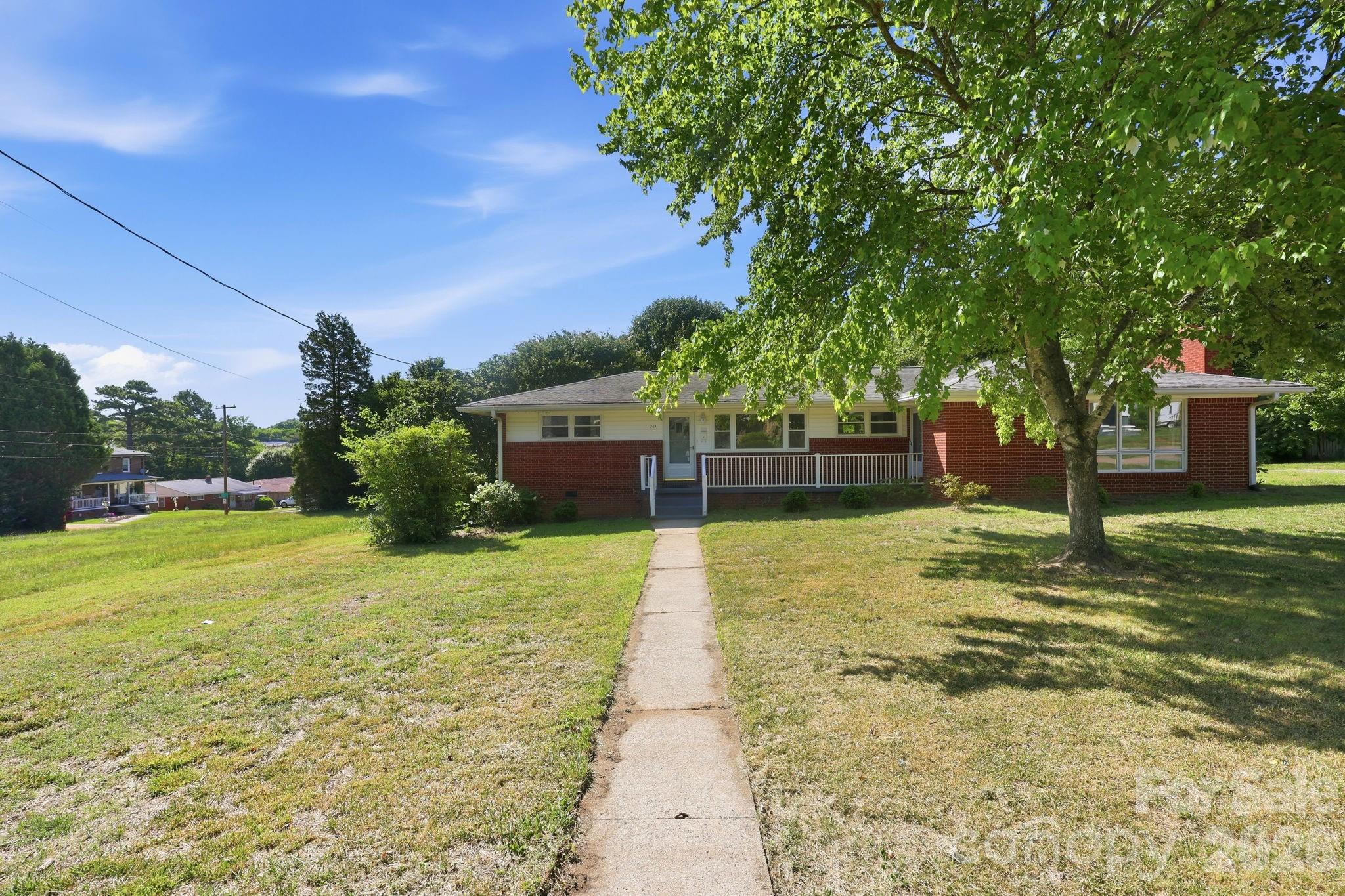 209 Lloyd Street — Salisbury