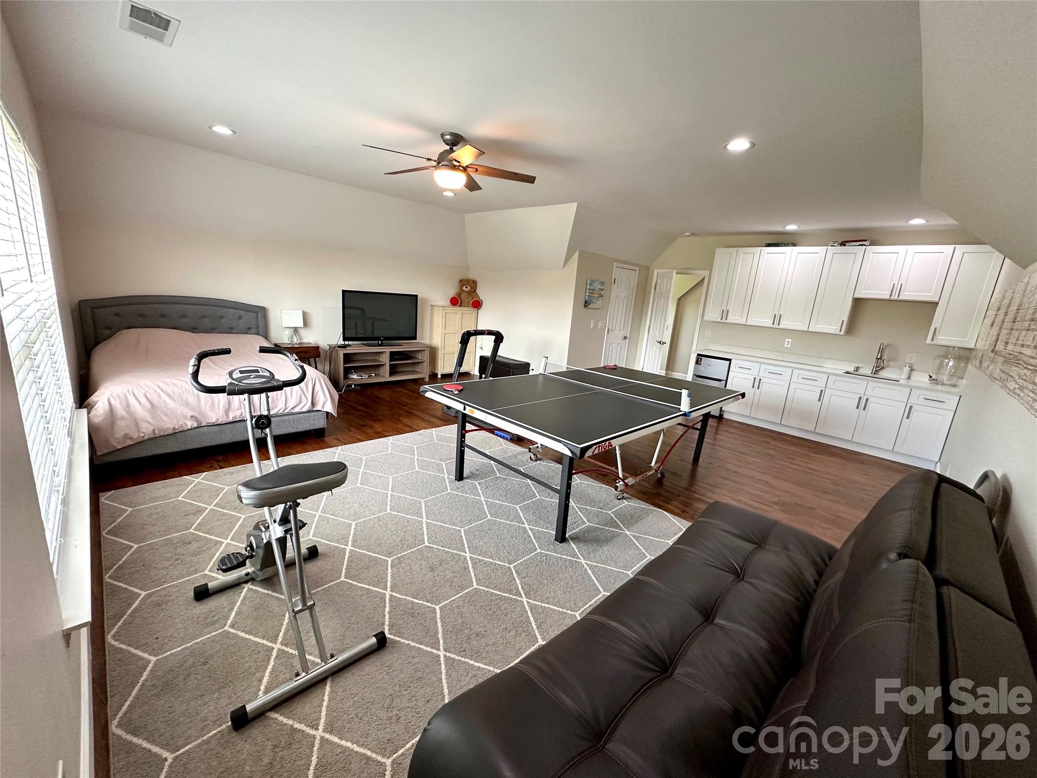 7302 Tesh Road — Monroe