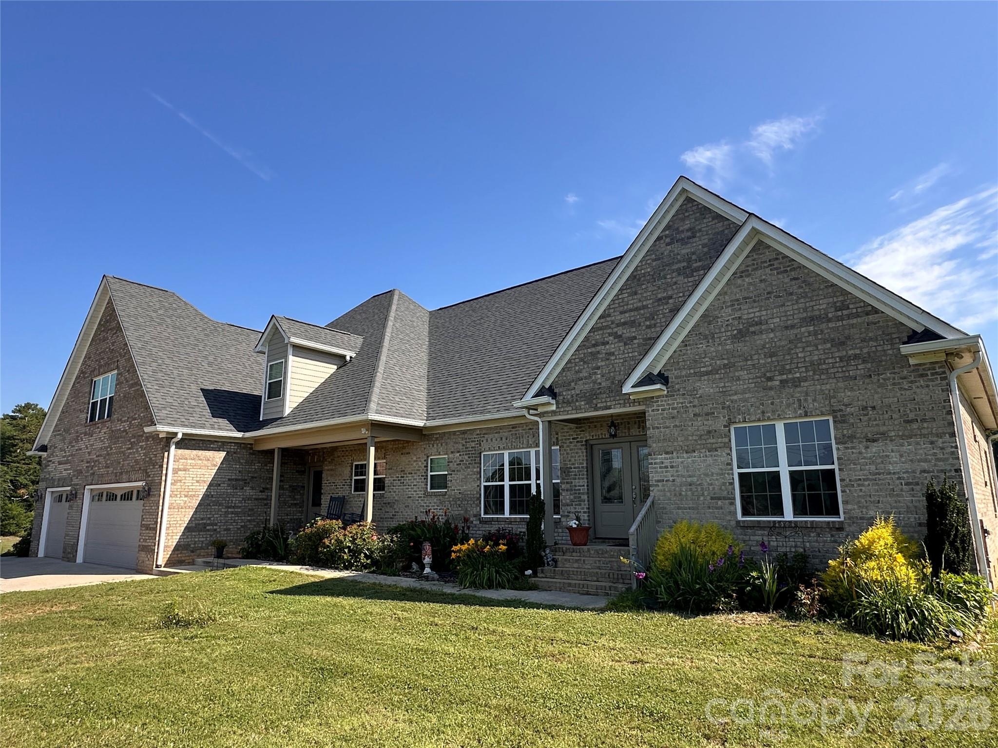 7302 Tesh Road — Monroe