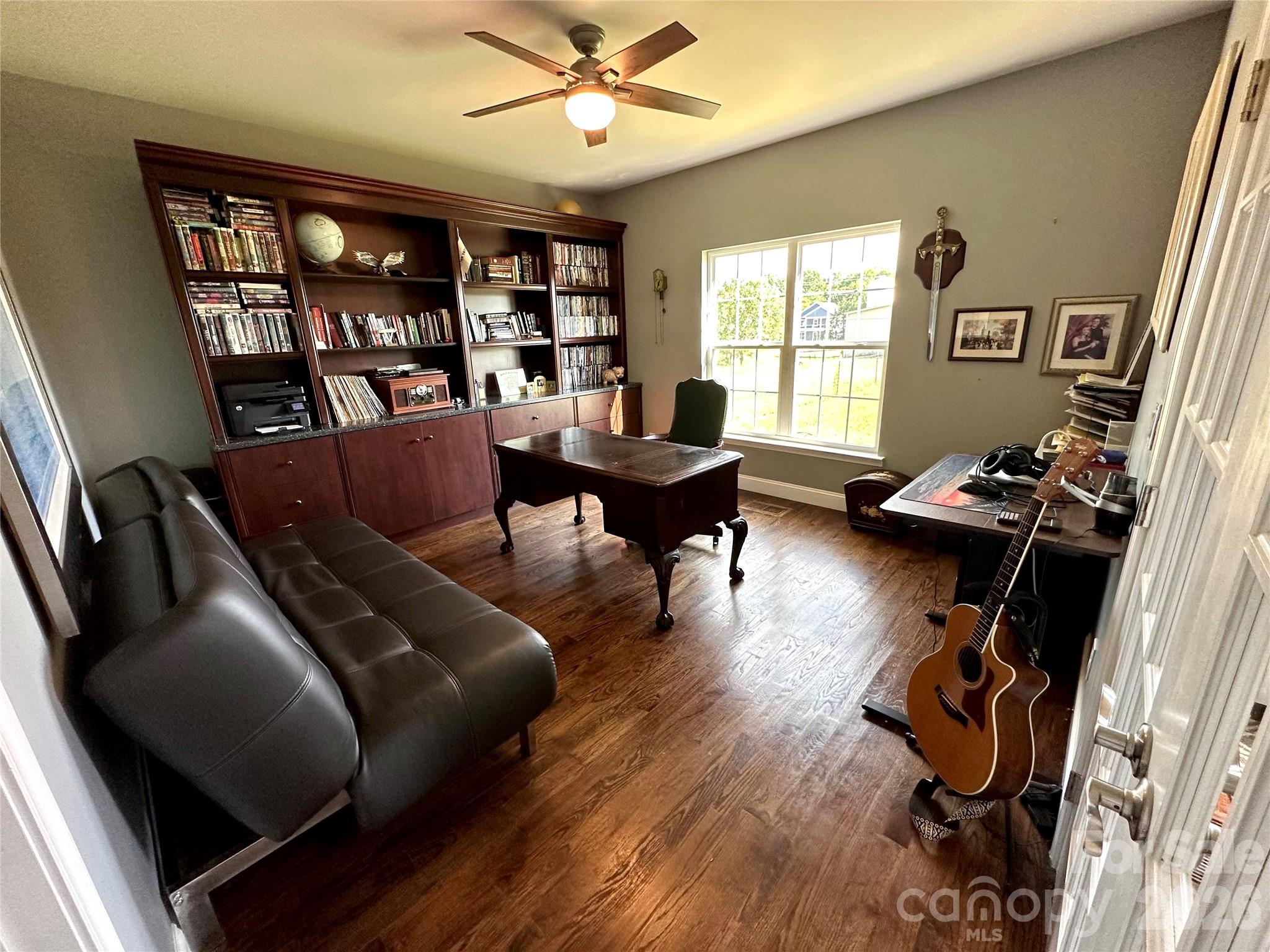 7302 Tesh Road — Monroe