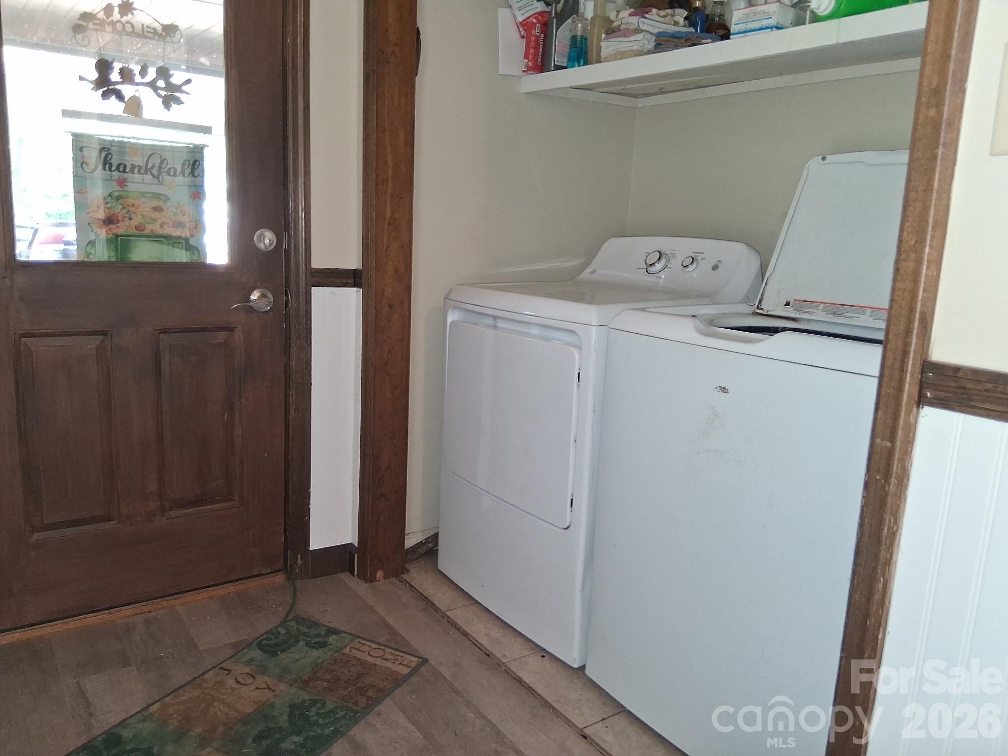1415 Old US 221A Highway — Mooresboro