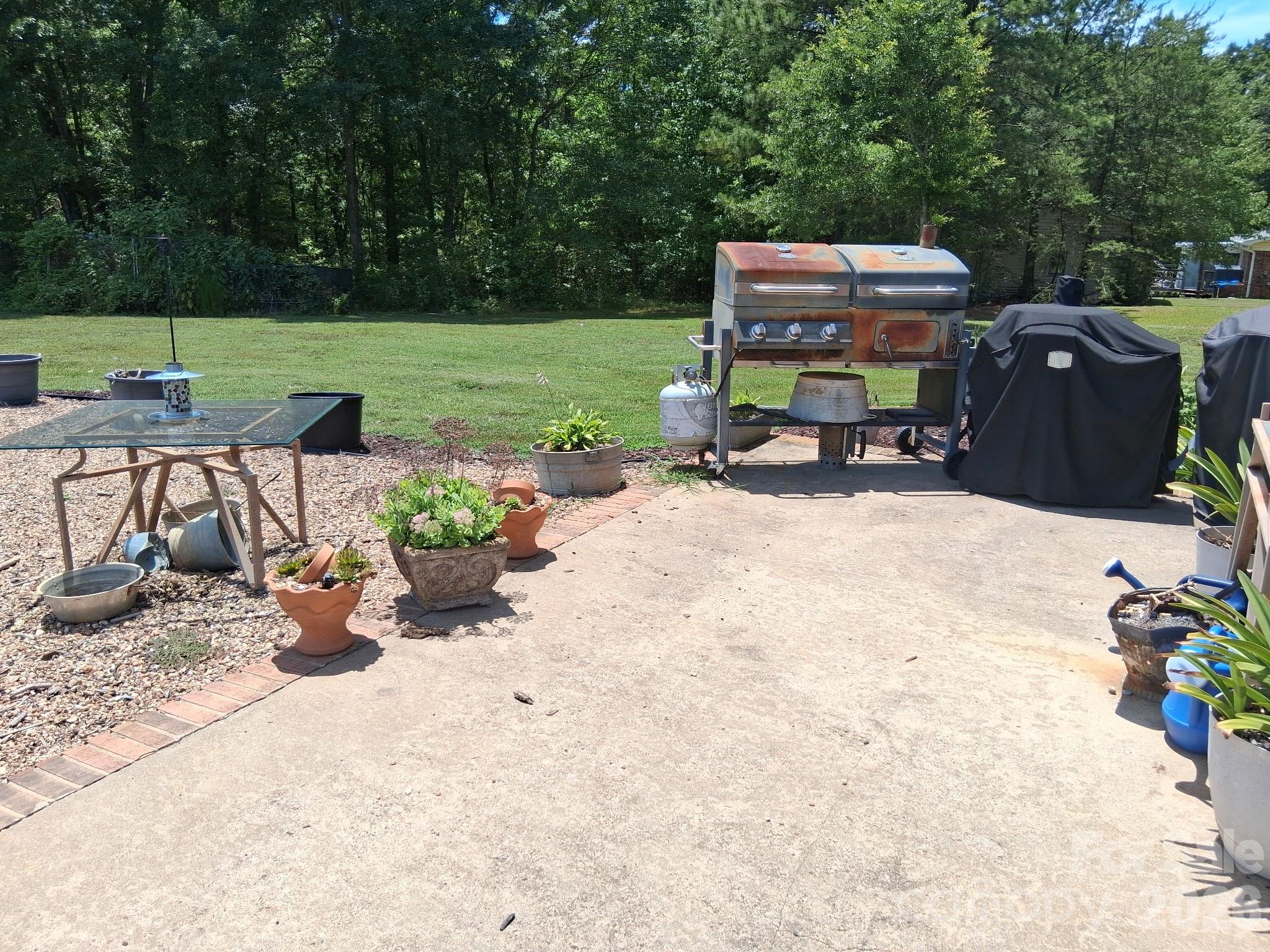 1415 Old US 221A Highway — Mooresboro