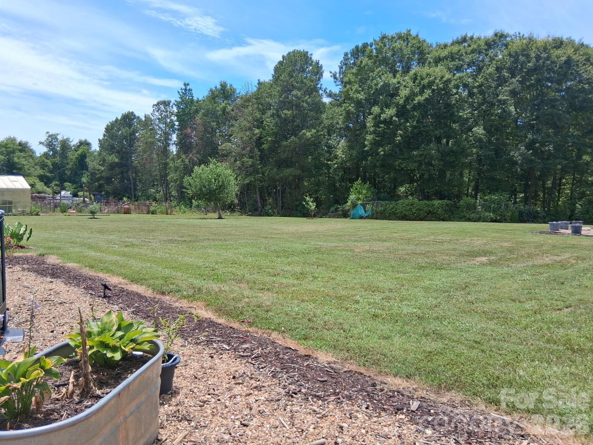 1415 Old US 221A Highway — Mooresboro