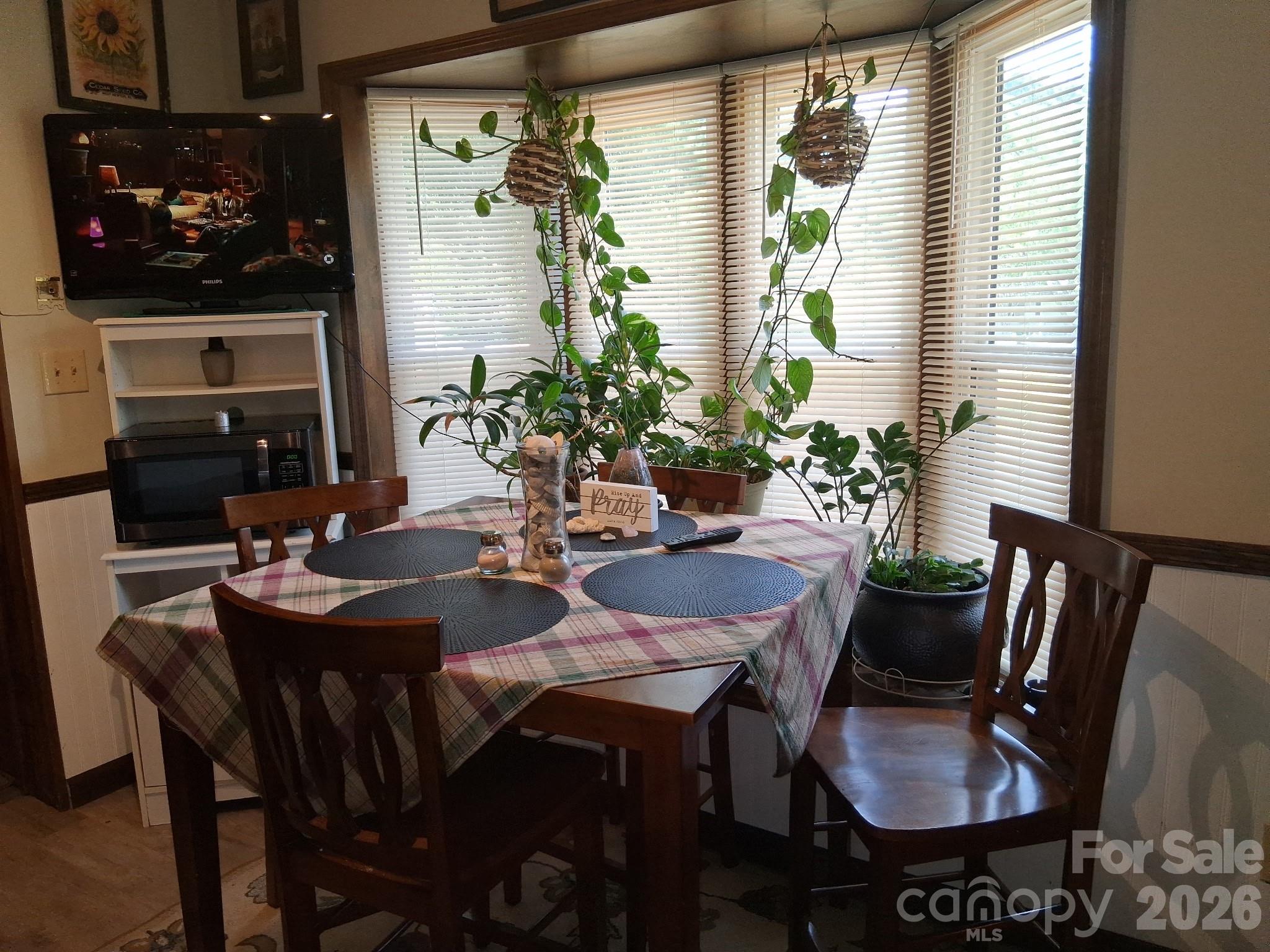 1415 Old US 221A Highway — Mooresboro