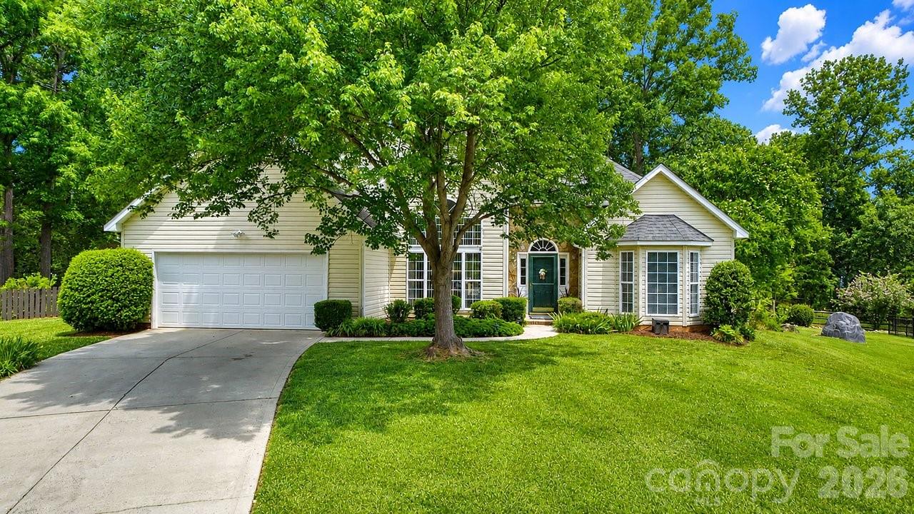 122 Nantucket Court — Mooresville