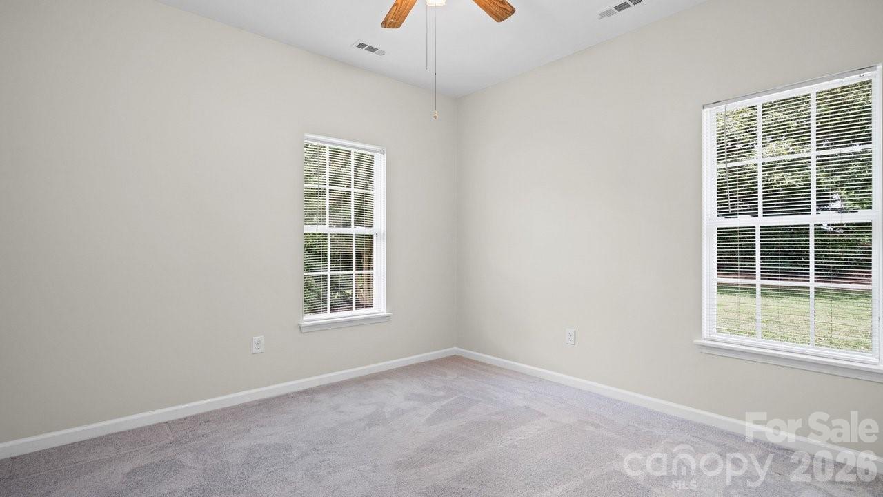 122 Nantucket Court — Mooresville
