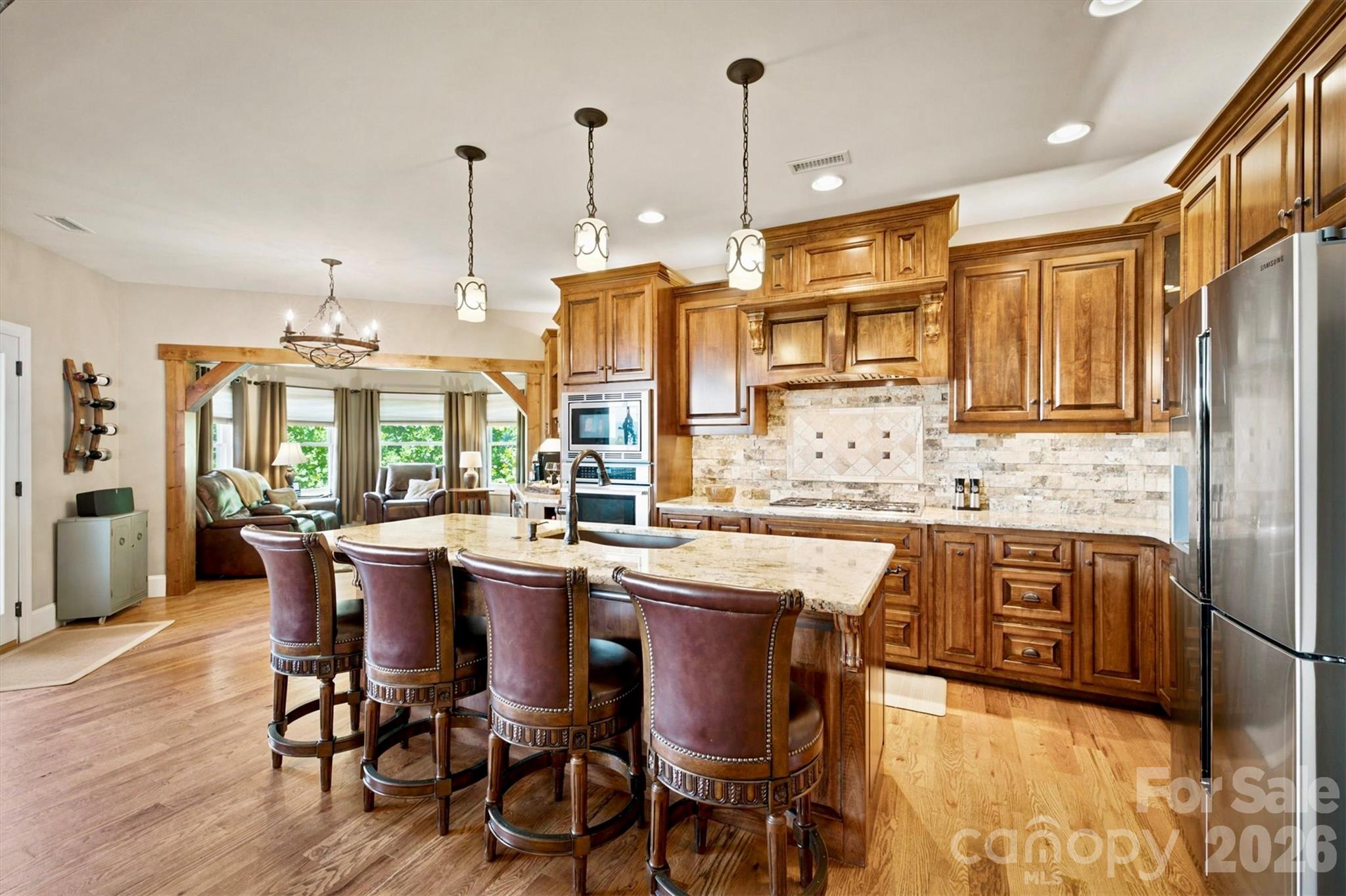 1167 Johns Ridge Parkway — Lenoir