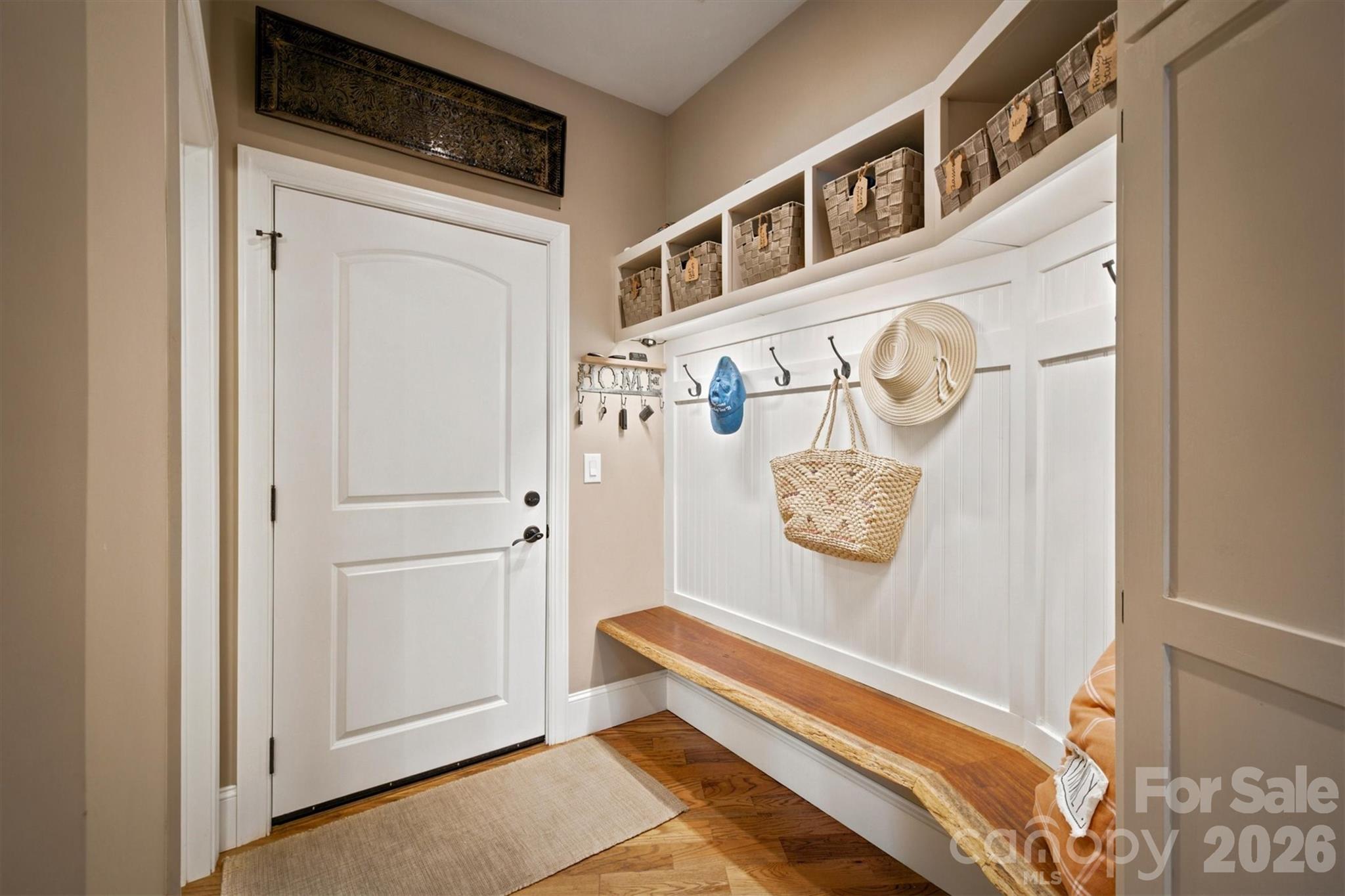 1167 Johns Ridge Parkway — Lenoir