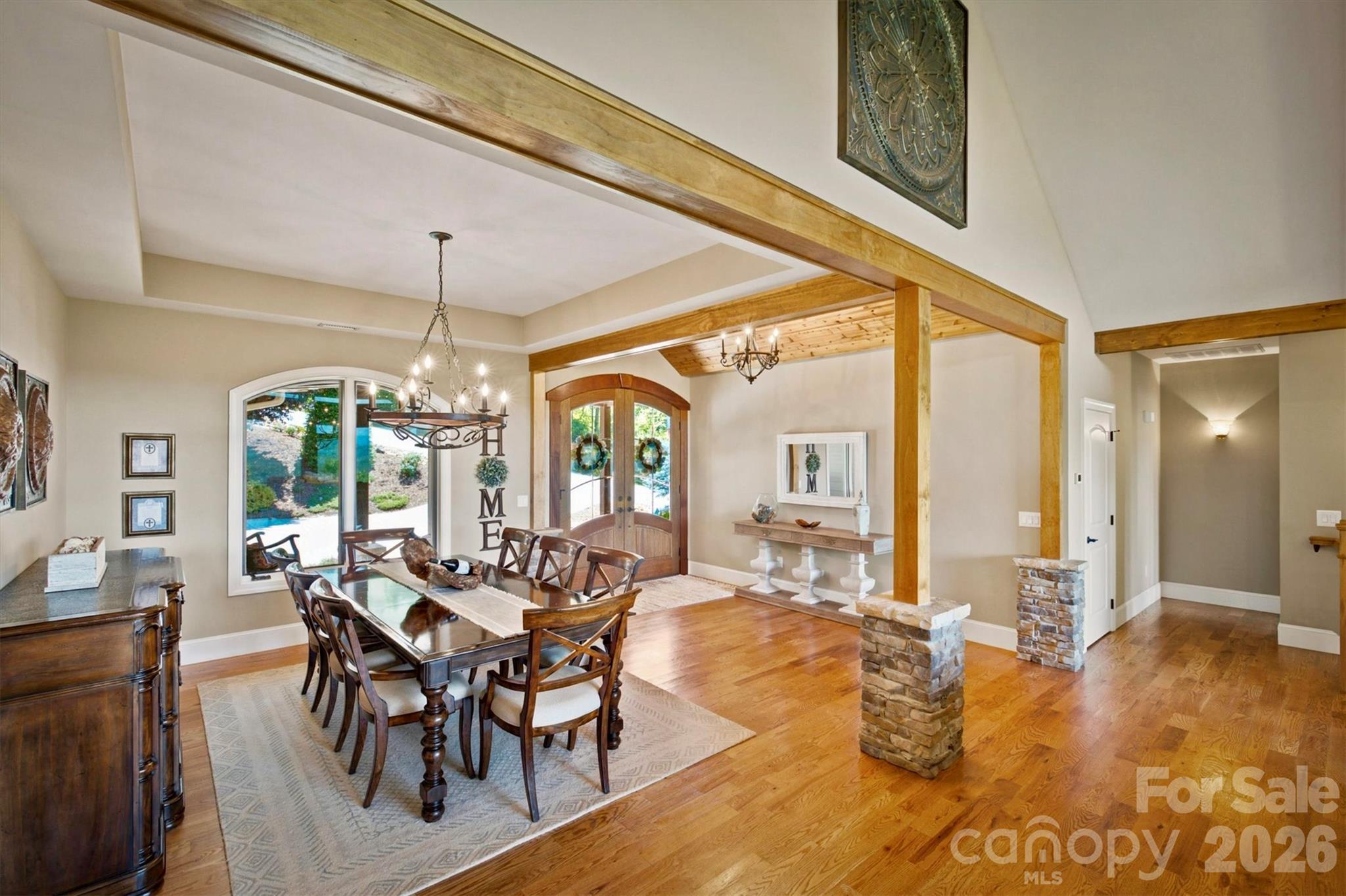 1167 Johns Ridge Parkway — Lenoir