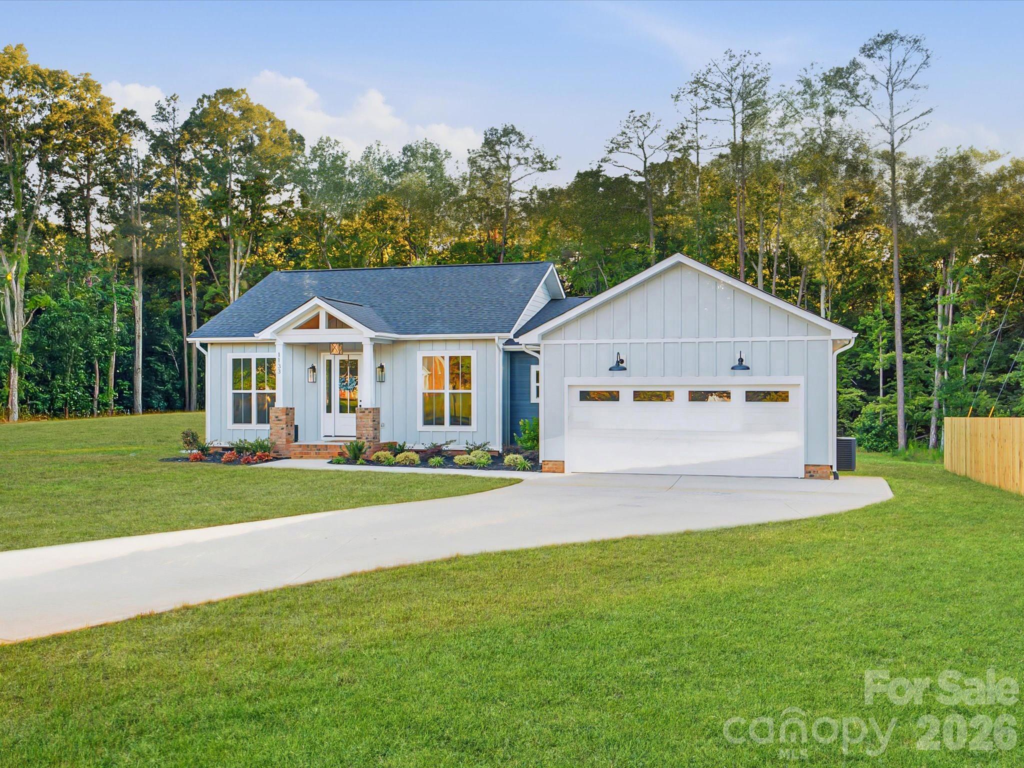 1133 White Jenkins Road — Bessemer City