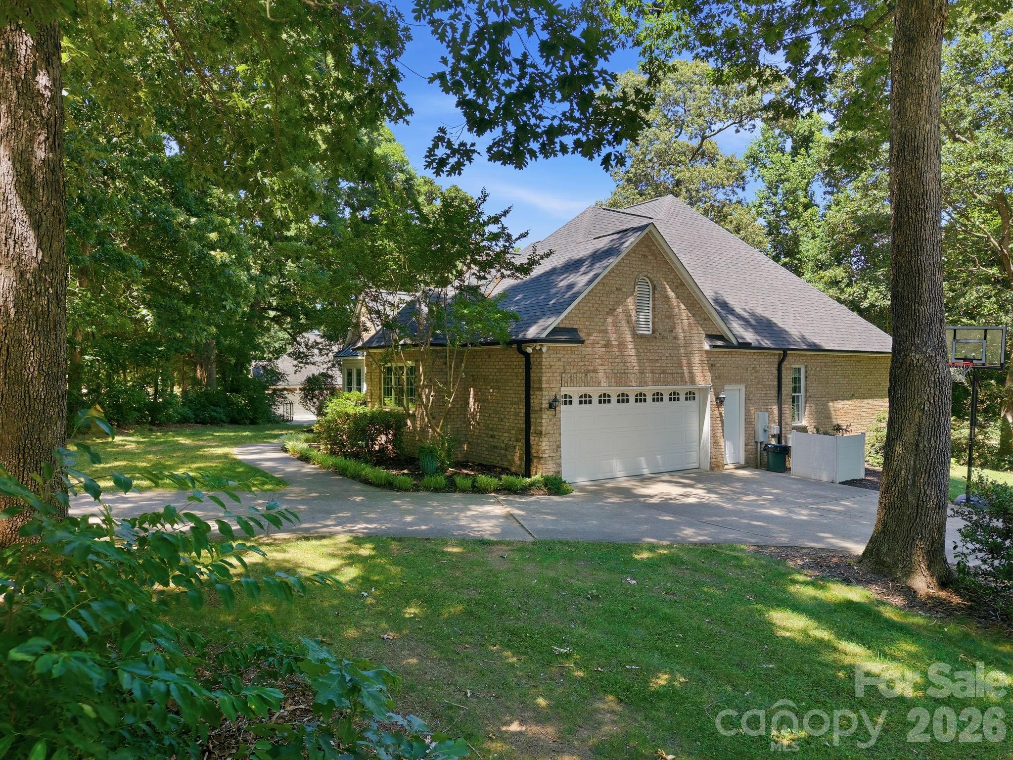 755 Lake Wright Road — China Grove