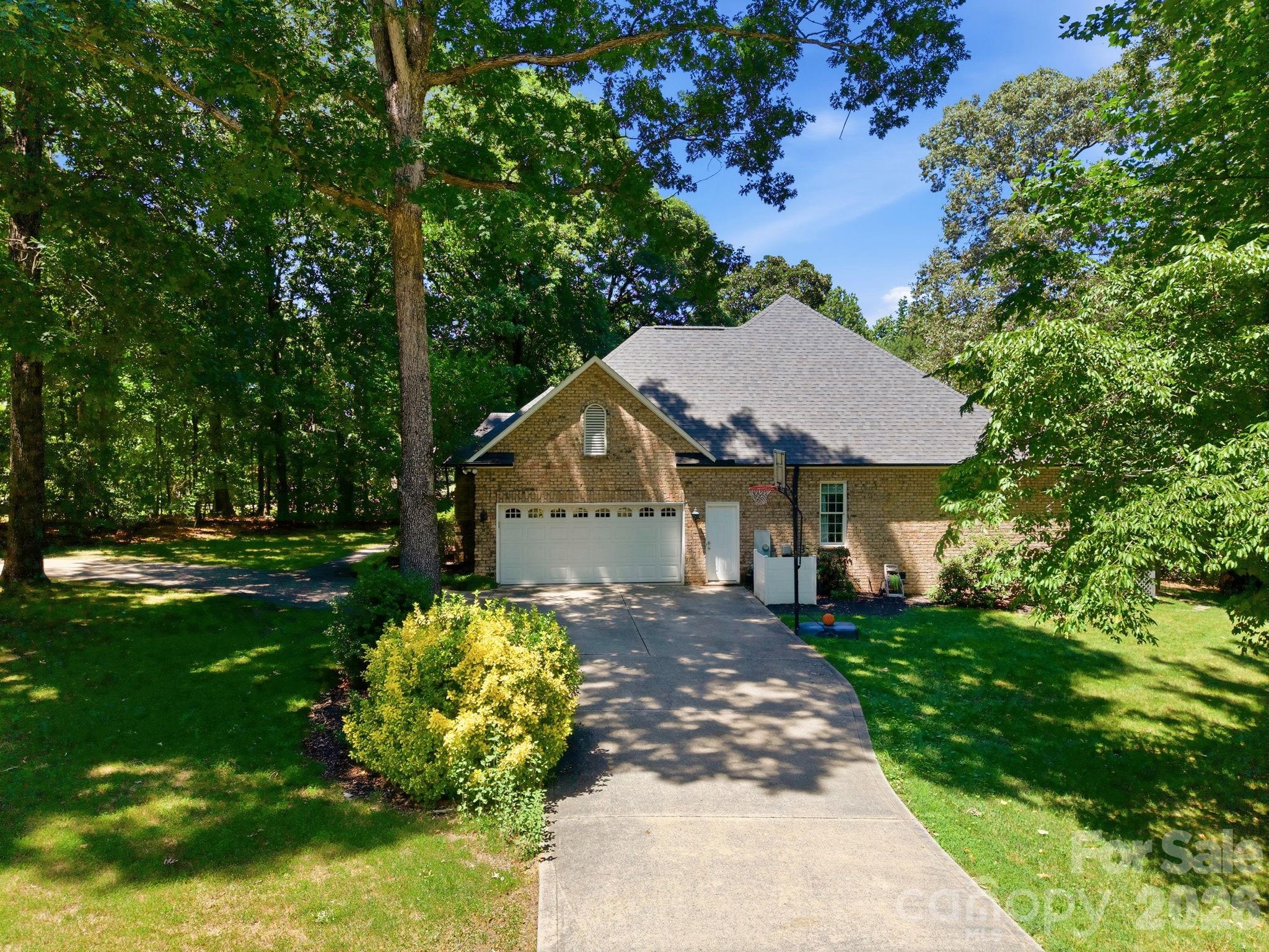 755 Lake Wright Road — China Grove