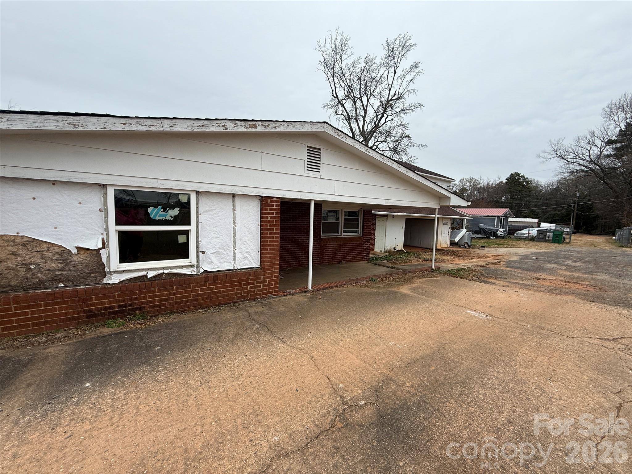 8106 Mount Holly Road — Charlotte