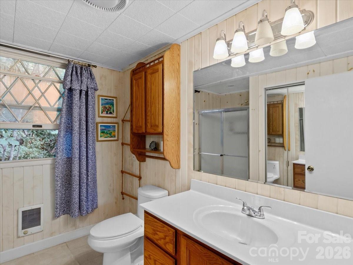 119 Fox Den Road — Mars Hill