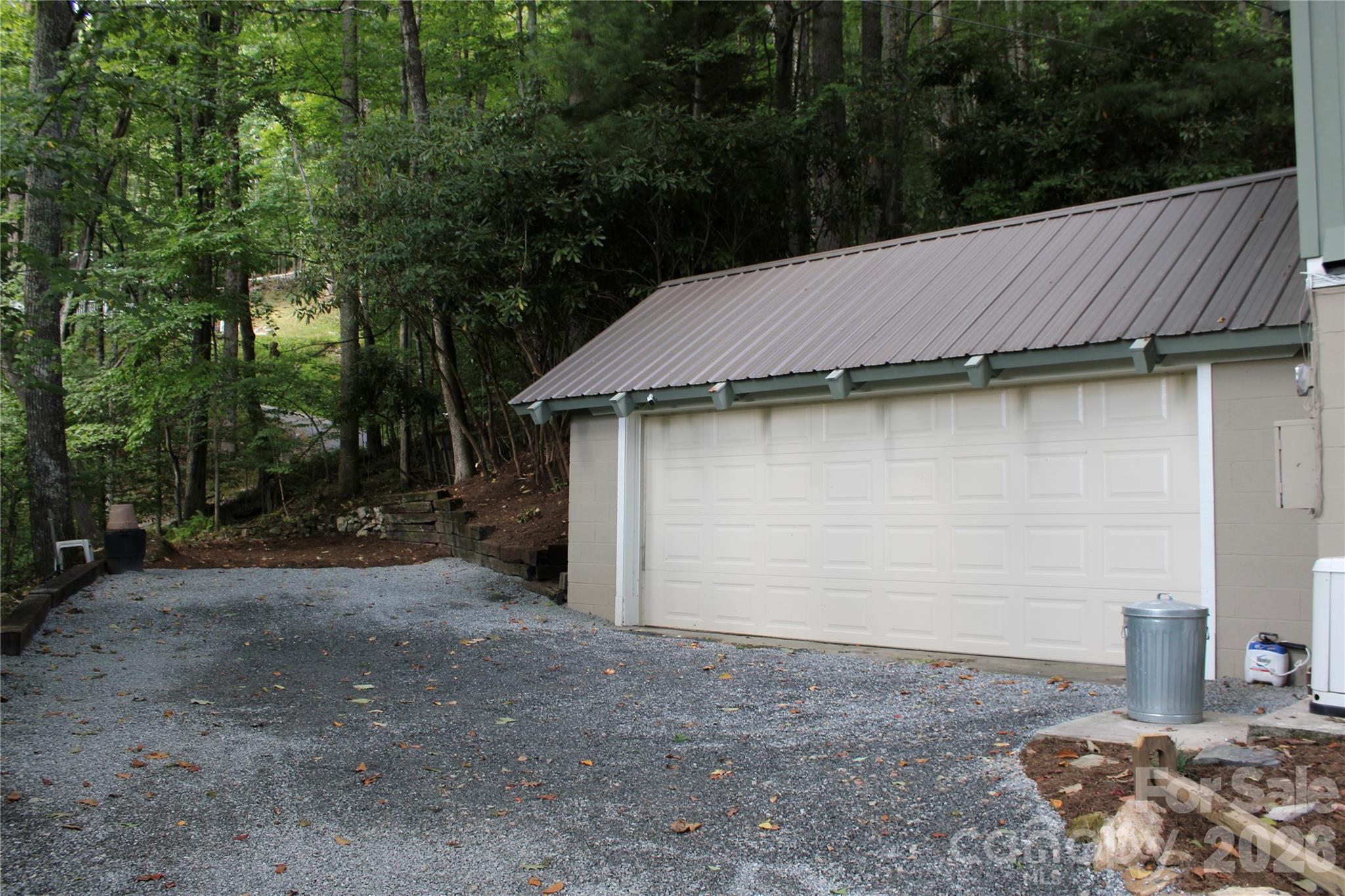 119 Fox Den Road — Mars Hill