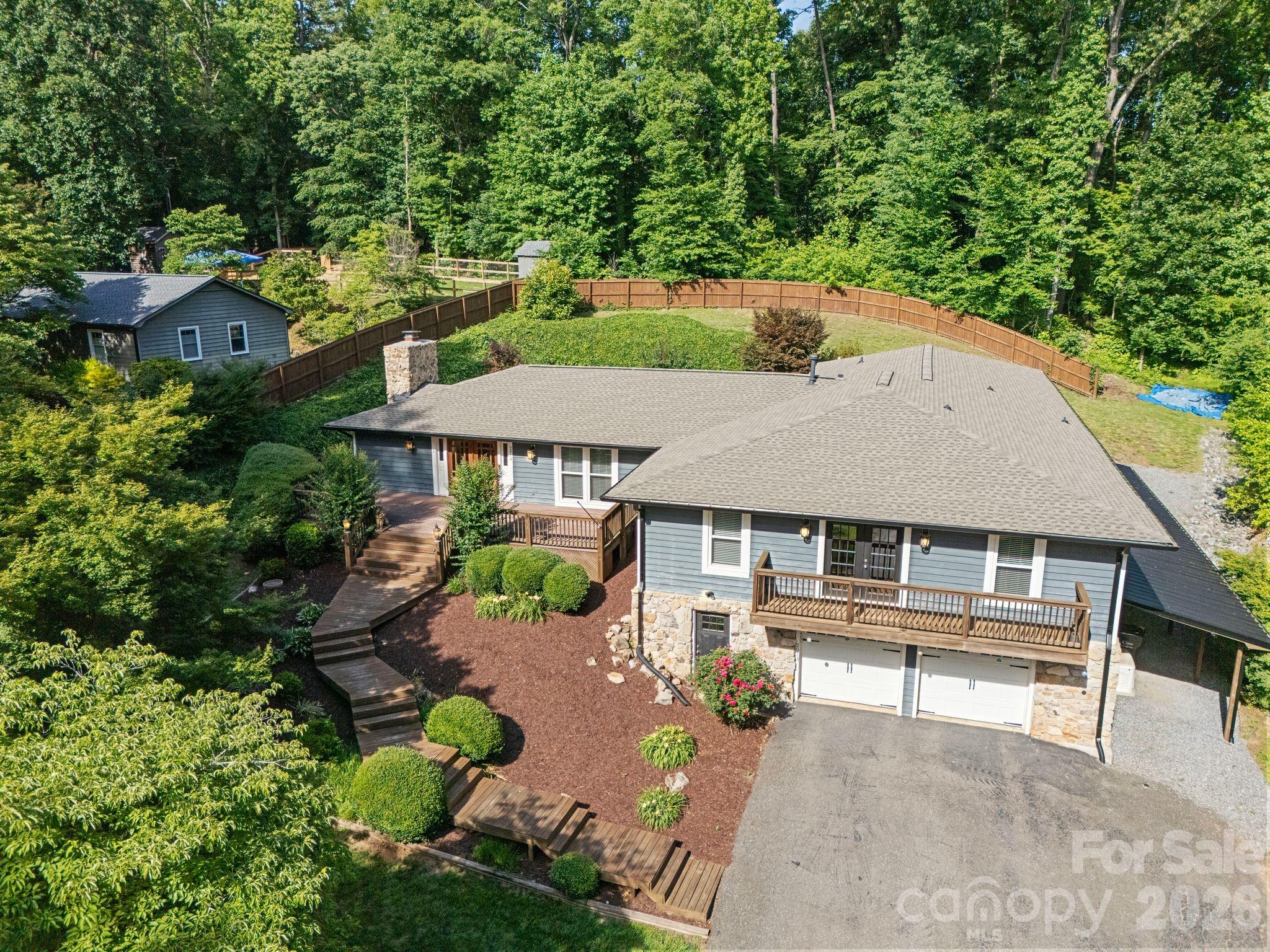 2913 Old Stage Road — Gastonia