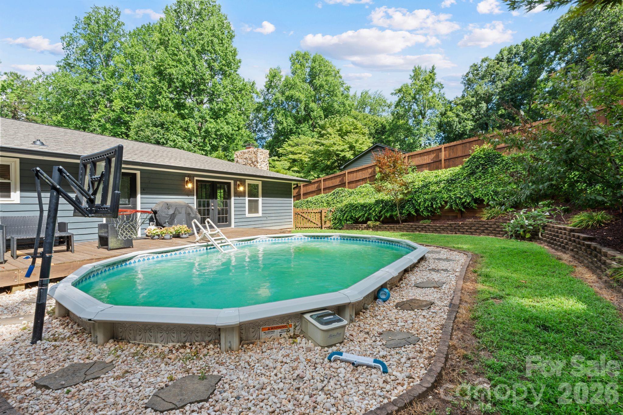 2913 Old Stage Road — Gastonia