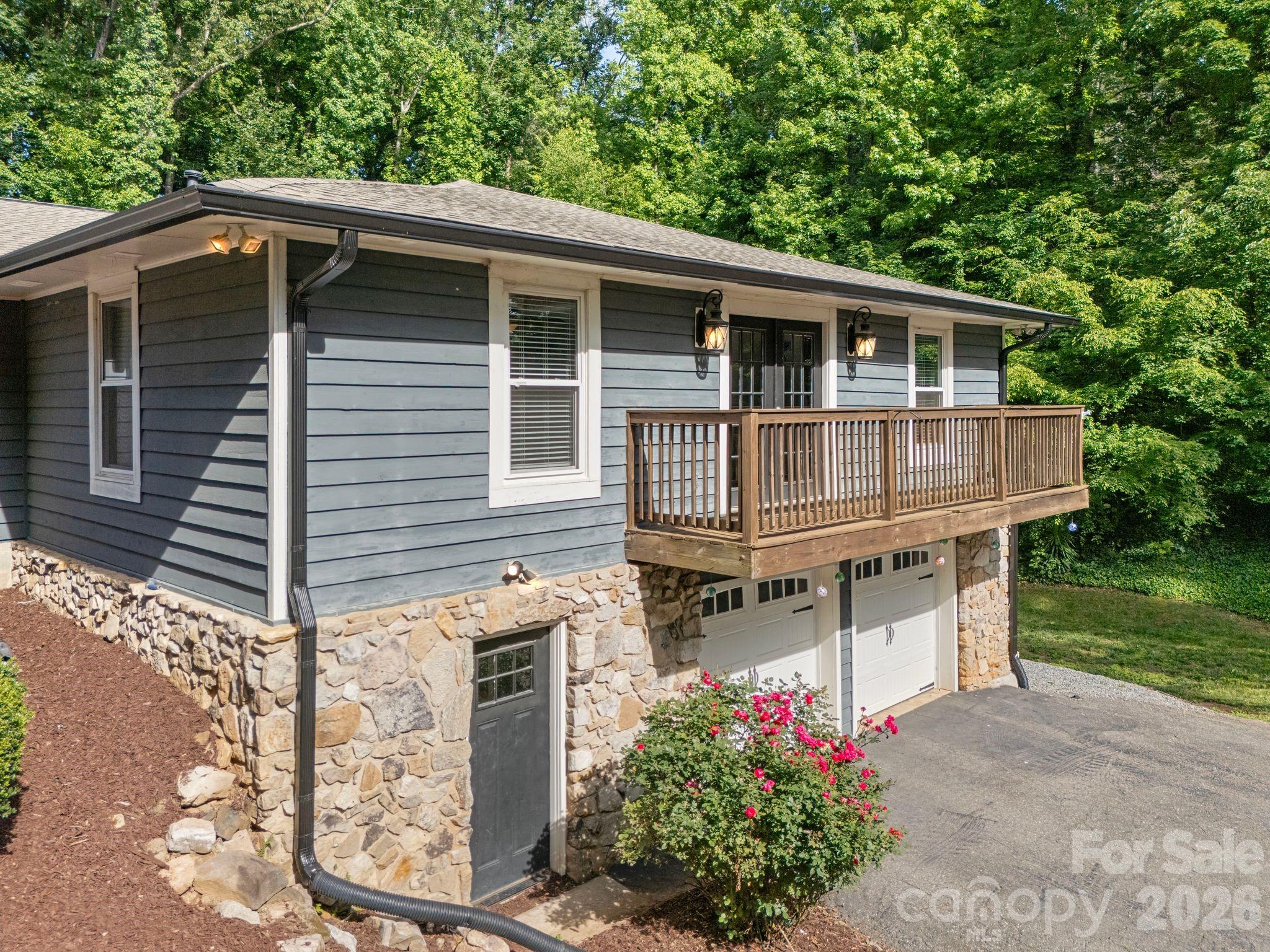 2913 Old Stage Road — Gastonia