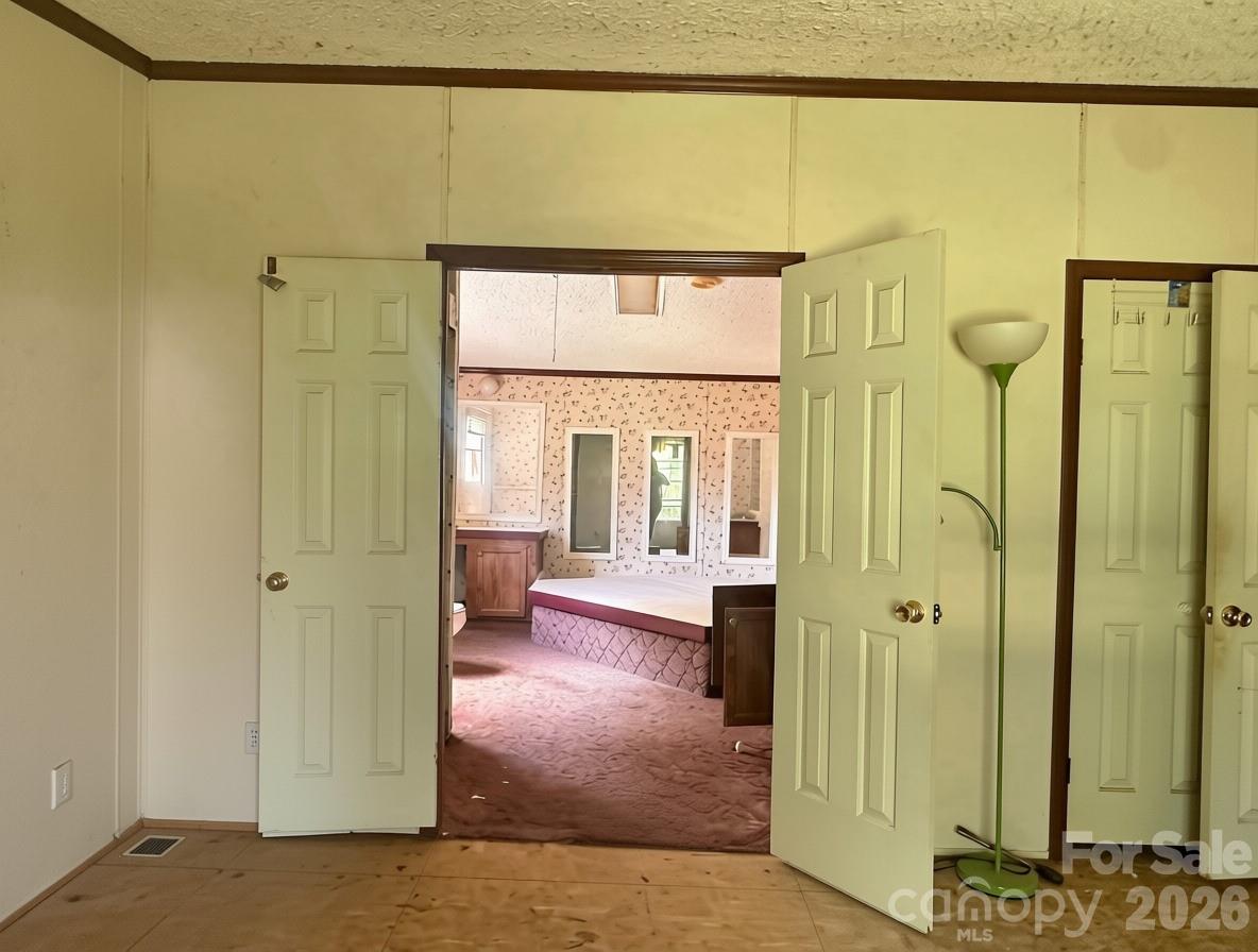 5784 Daybrook Court — Stanley