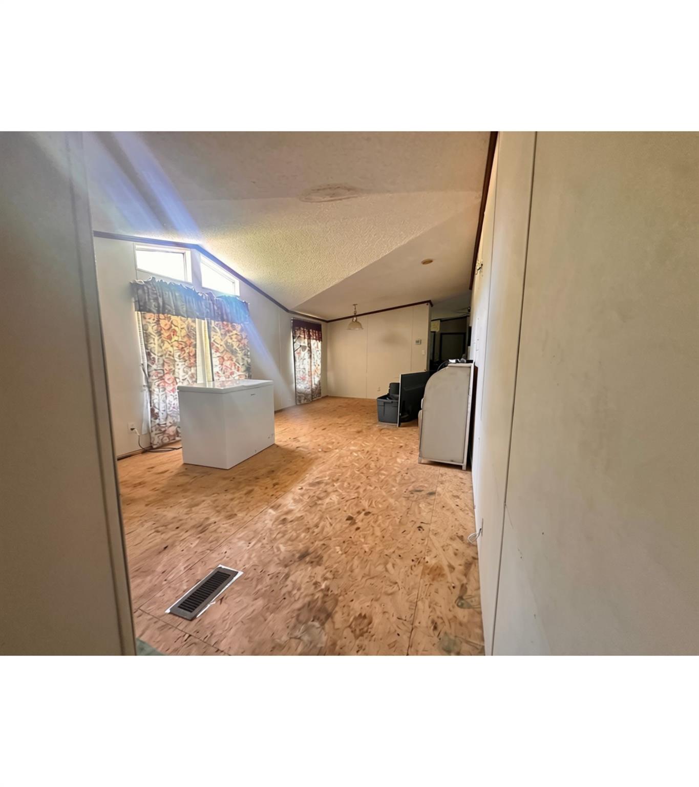 5784 Daybrook Court — Stanley