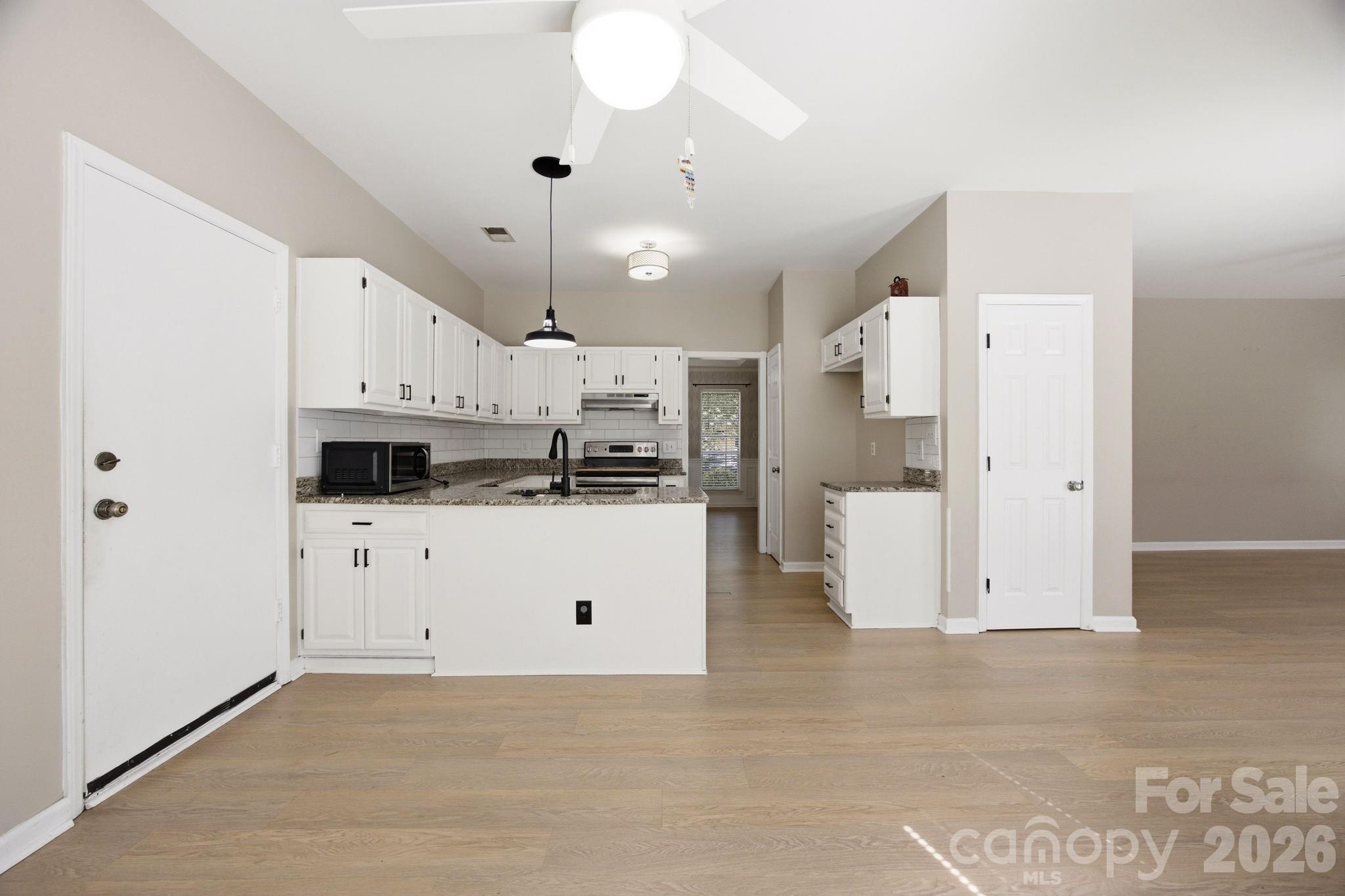 8048 Hunley Ridge Road — Matthews