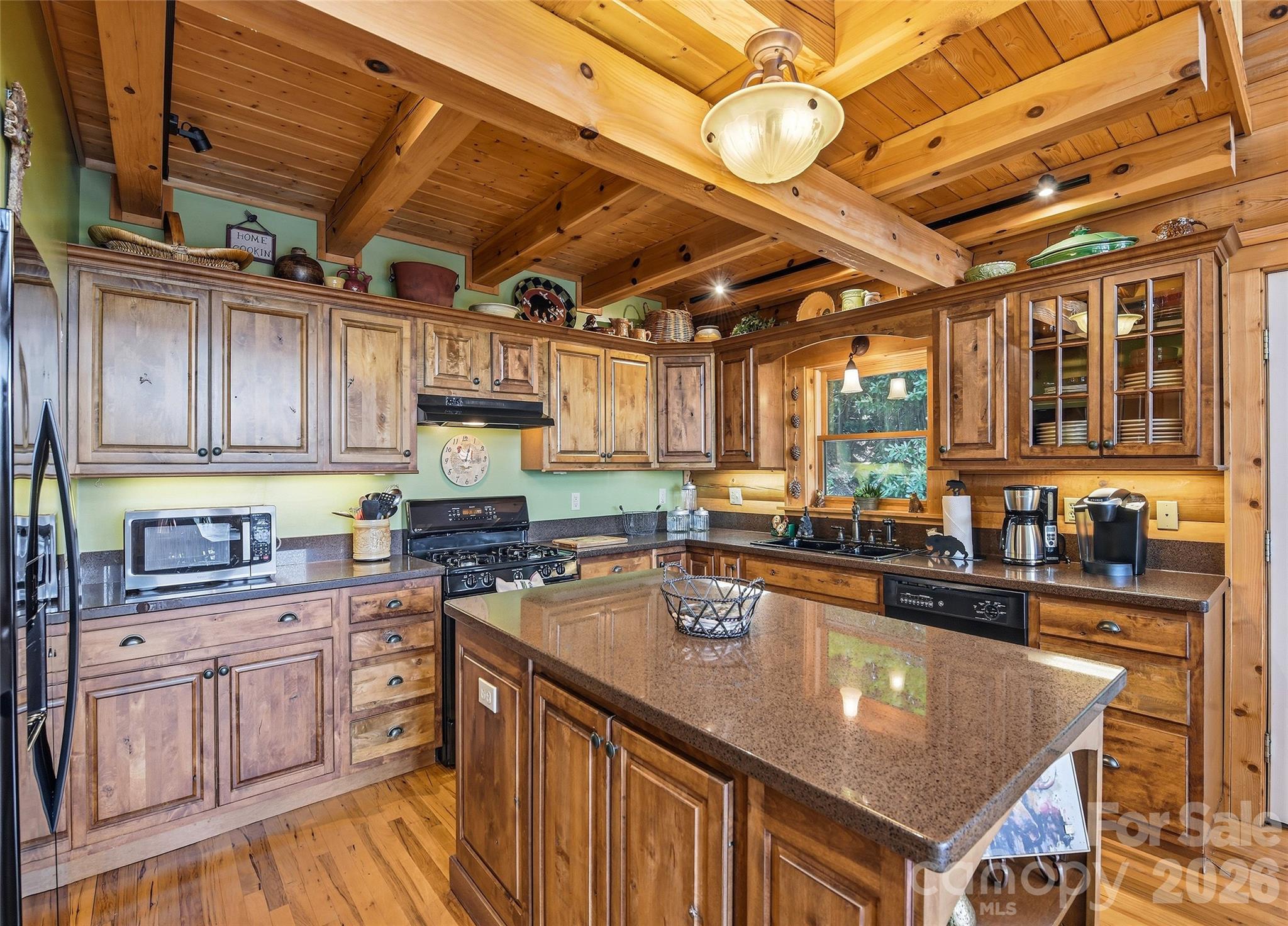 207 Walela Trail — Maggie Valley