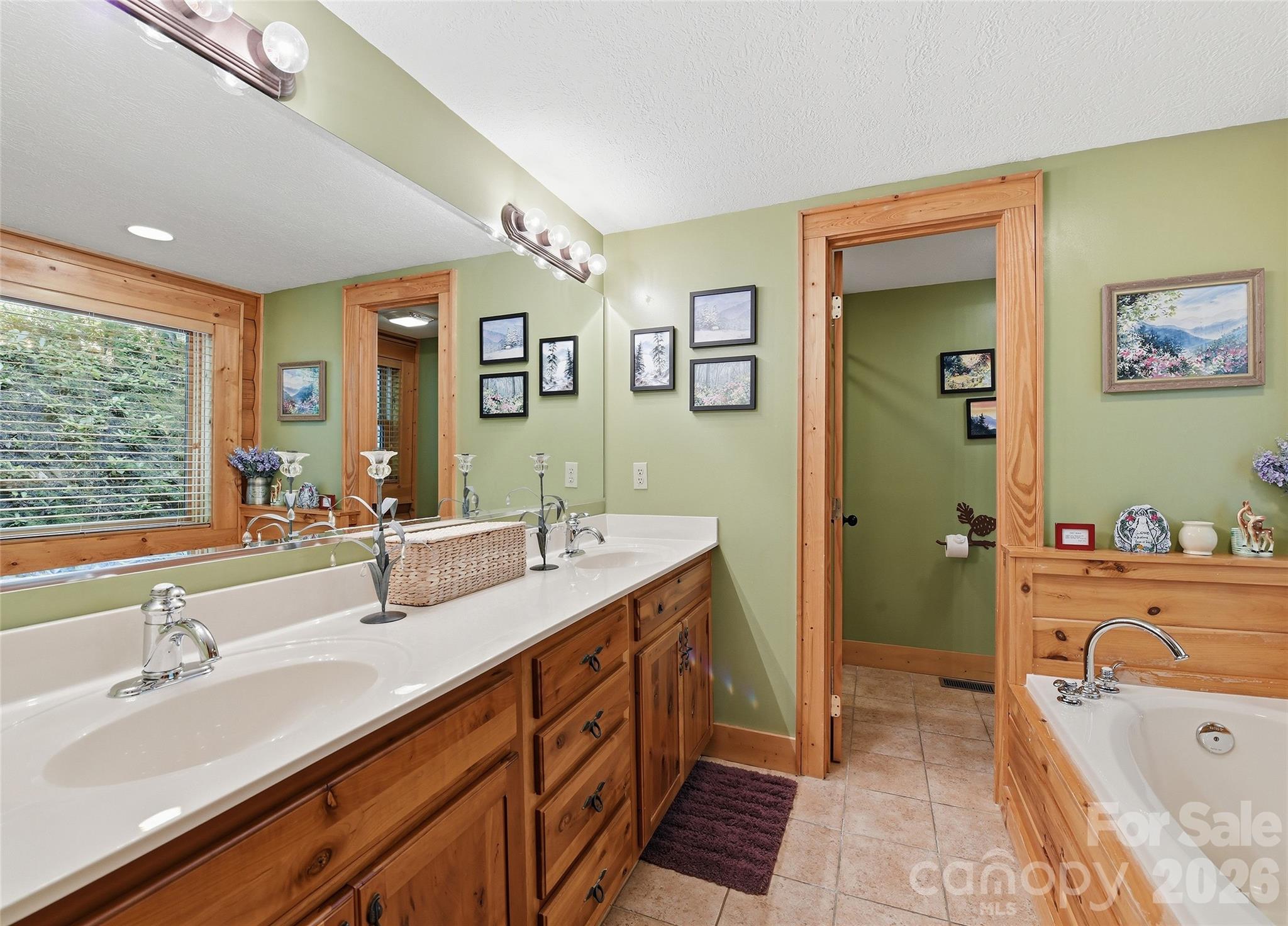 207 Walela Trail — Maggie Valley