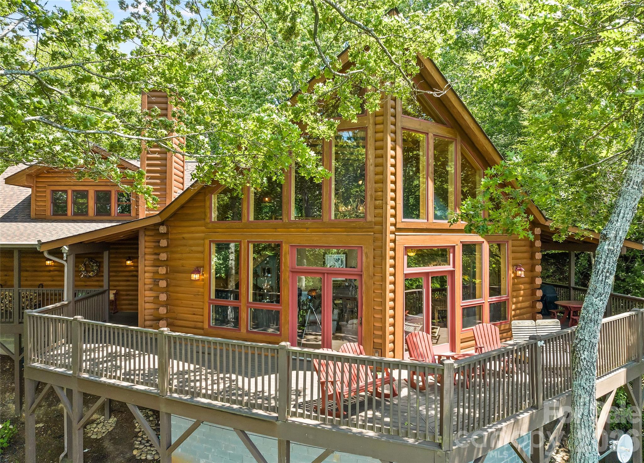 207 Walela Trail — Maggie Valley