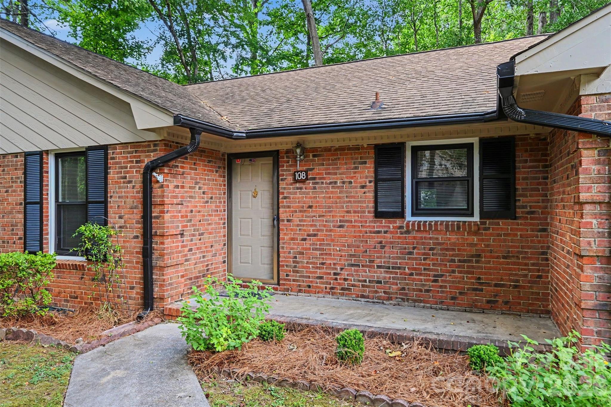 108 Jason Court — Fort Mill