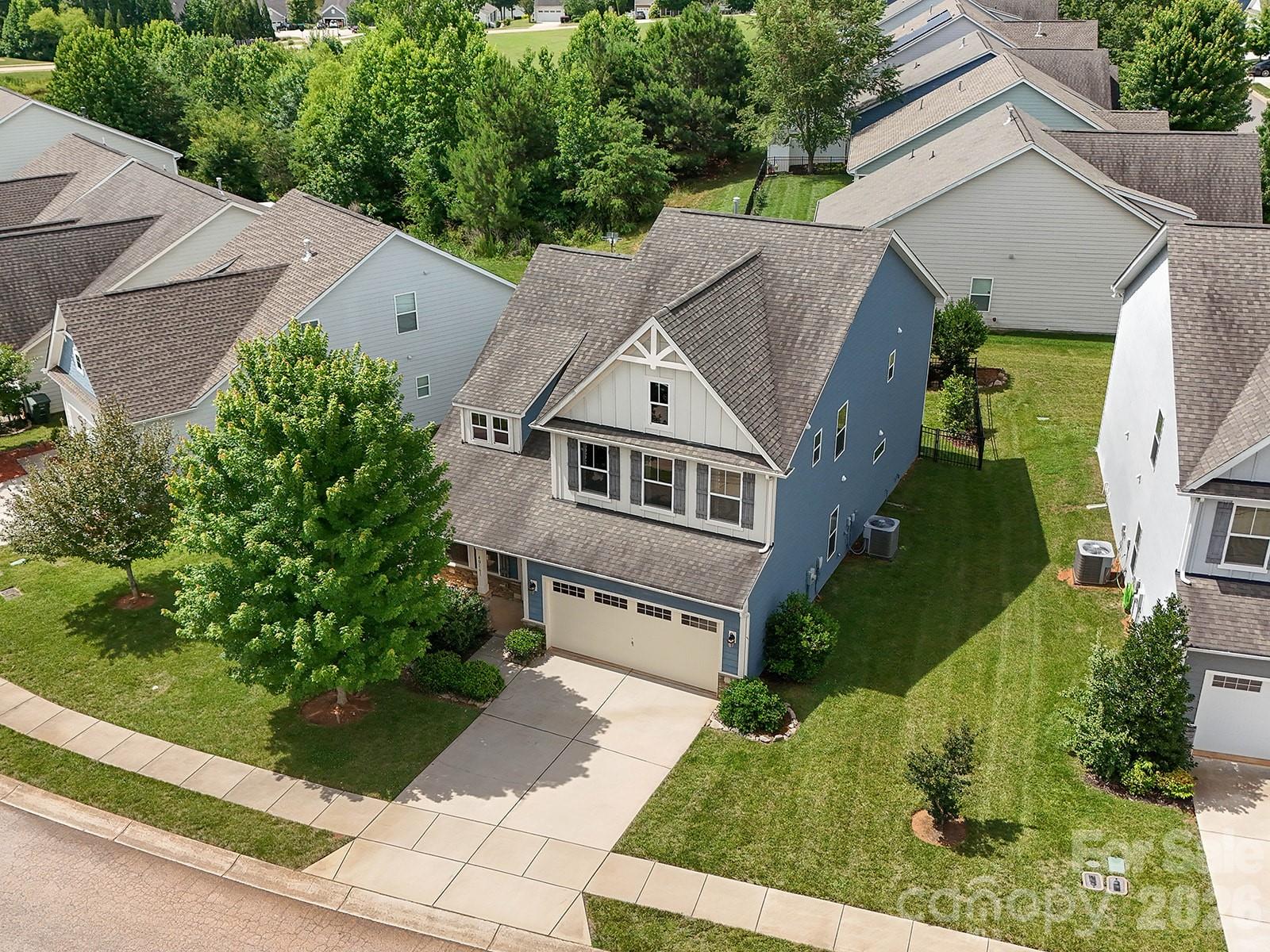40161 Crooked Stick Drive — Lancaster