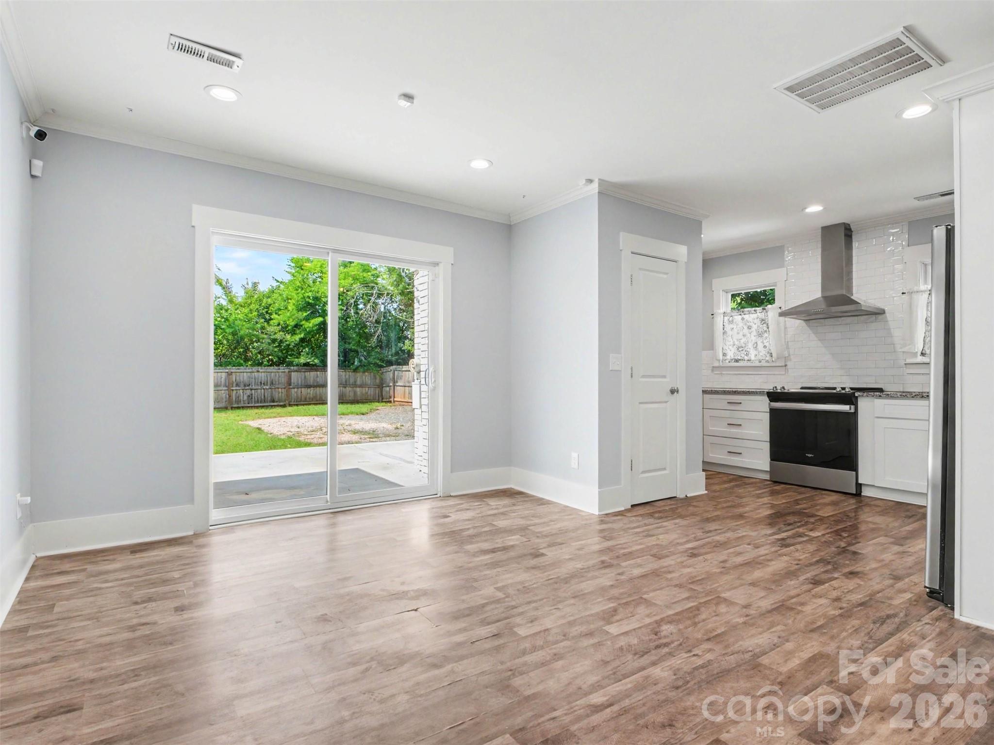 12 Mills Avenue NW — Concord