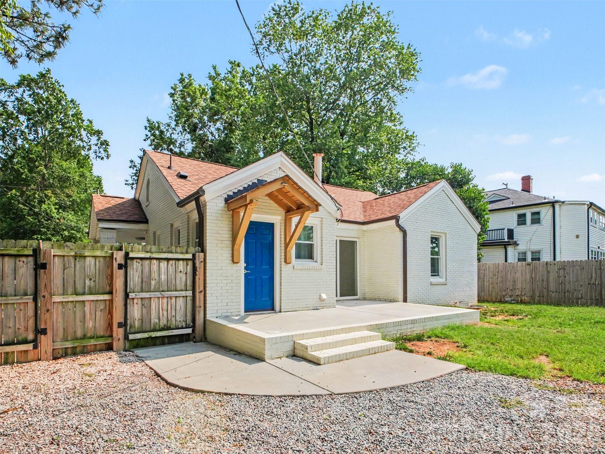 12 Mills Avenue NW — Concord