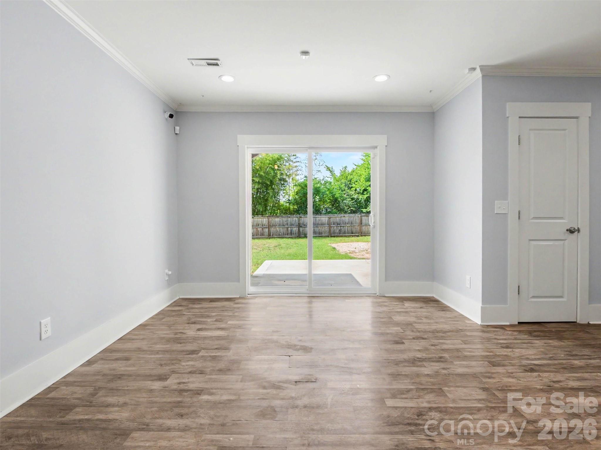 12 Mills Avenue NW — Concord
