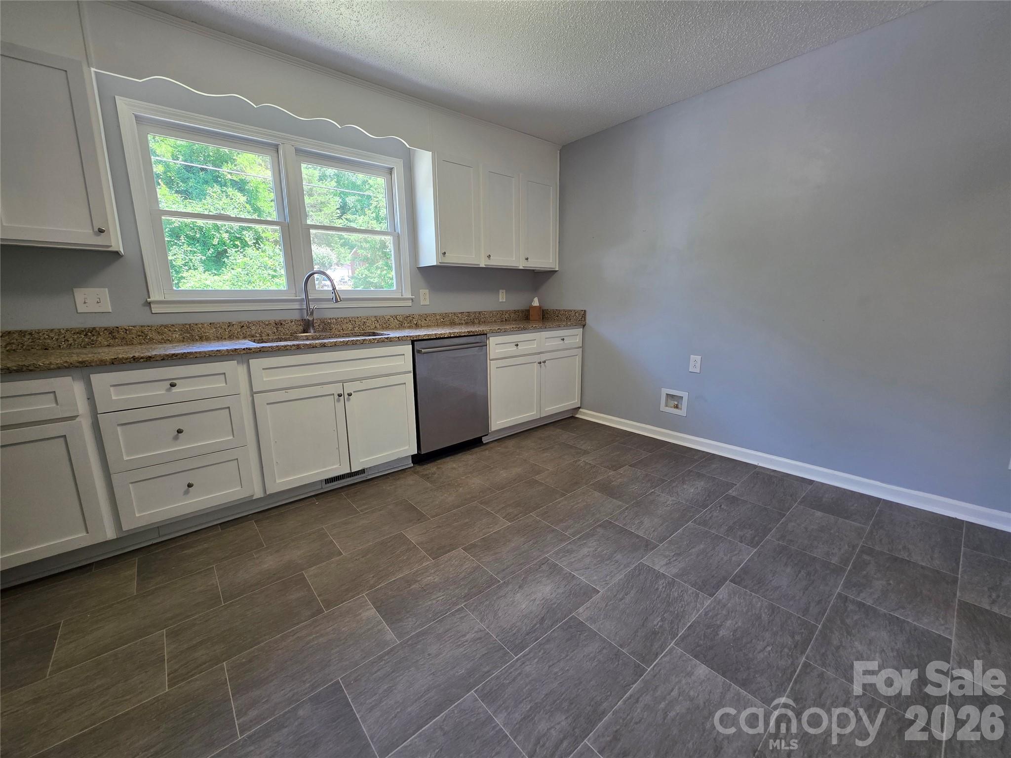 2831 Beechwood Circle — Gastonia