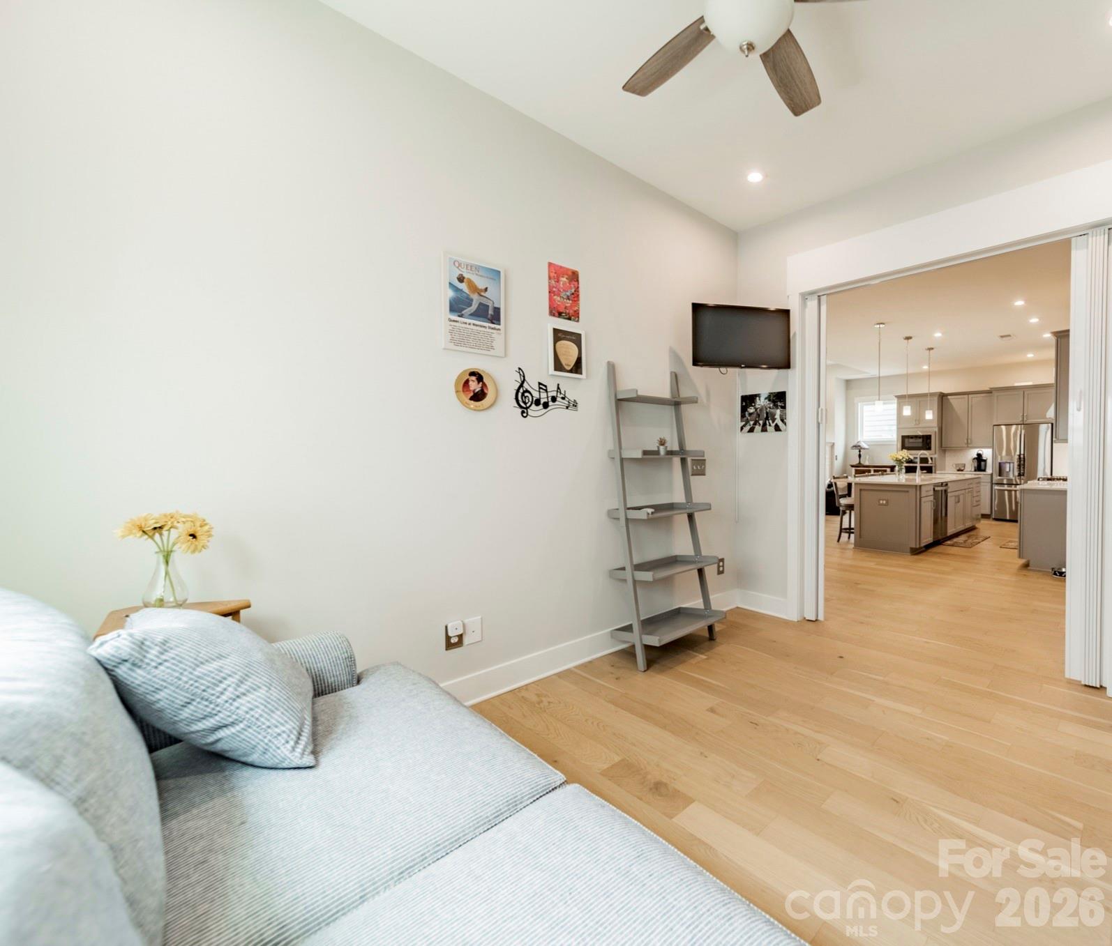 1019 Carlyle Lane — Monroe