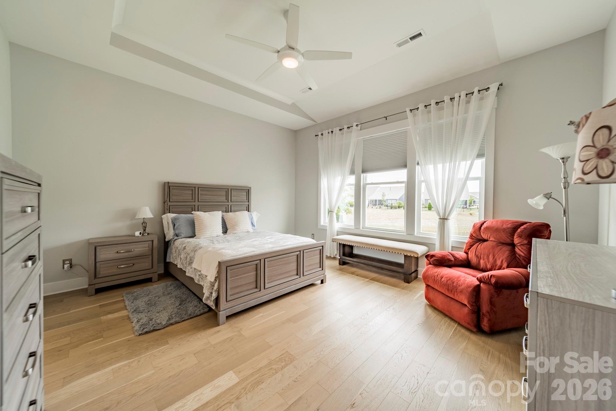1019 Carlyle Lane — Monroe