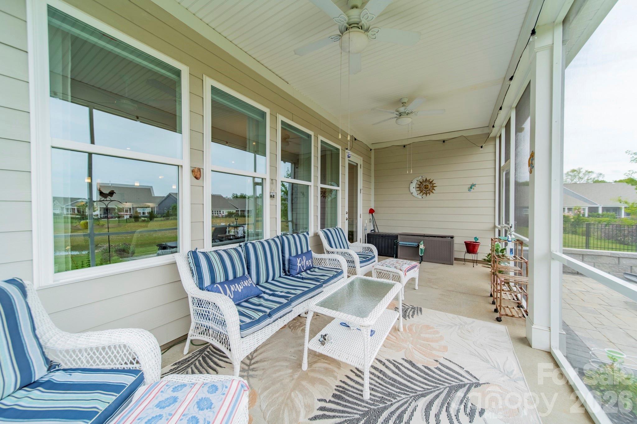 1019 Carlyle Lane — Monroe