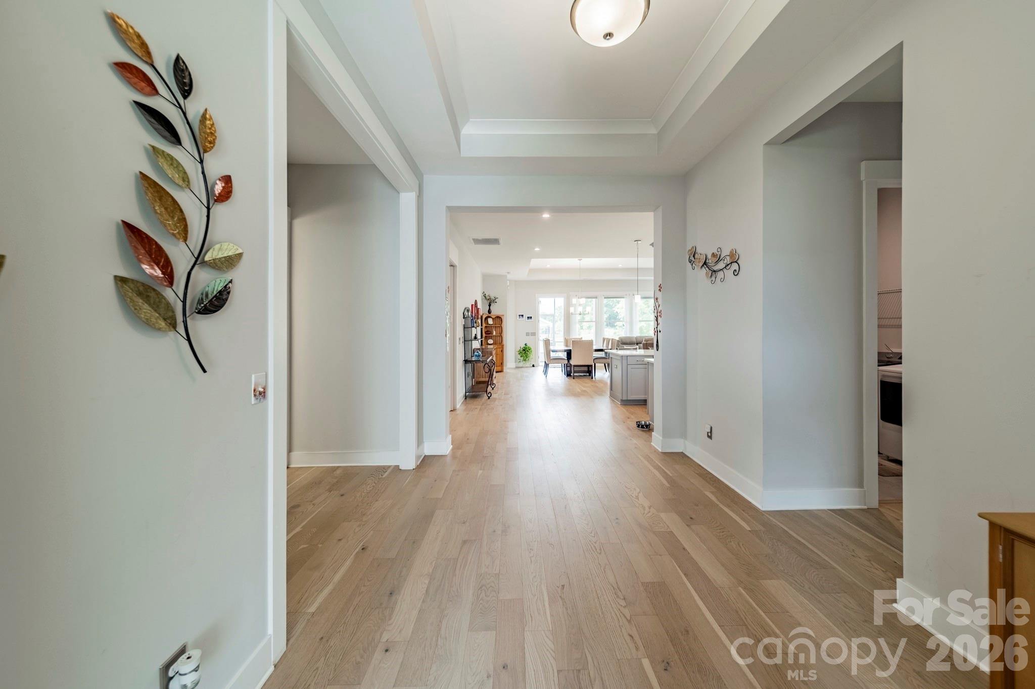 1019 Carlyle Lane — Monroe