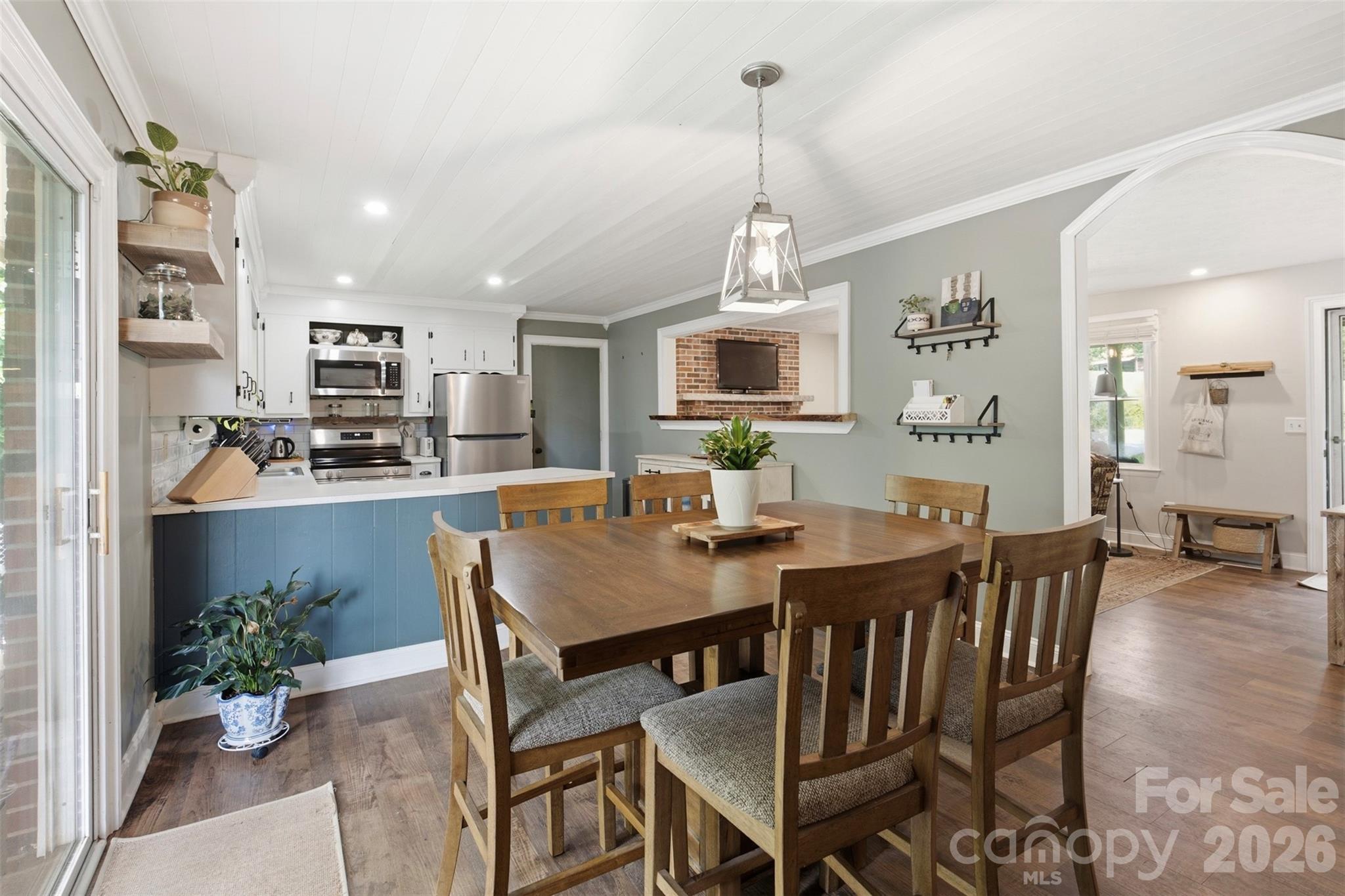 1226 Pine Grove Road — Morganton