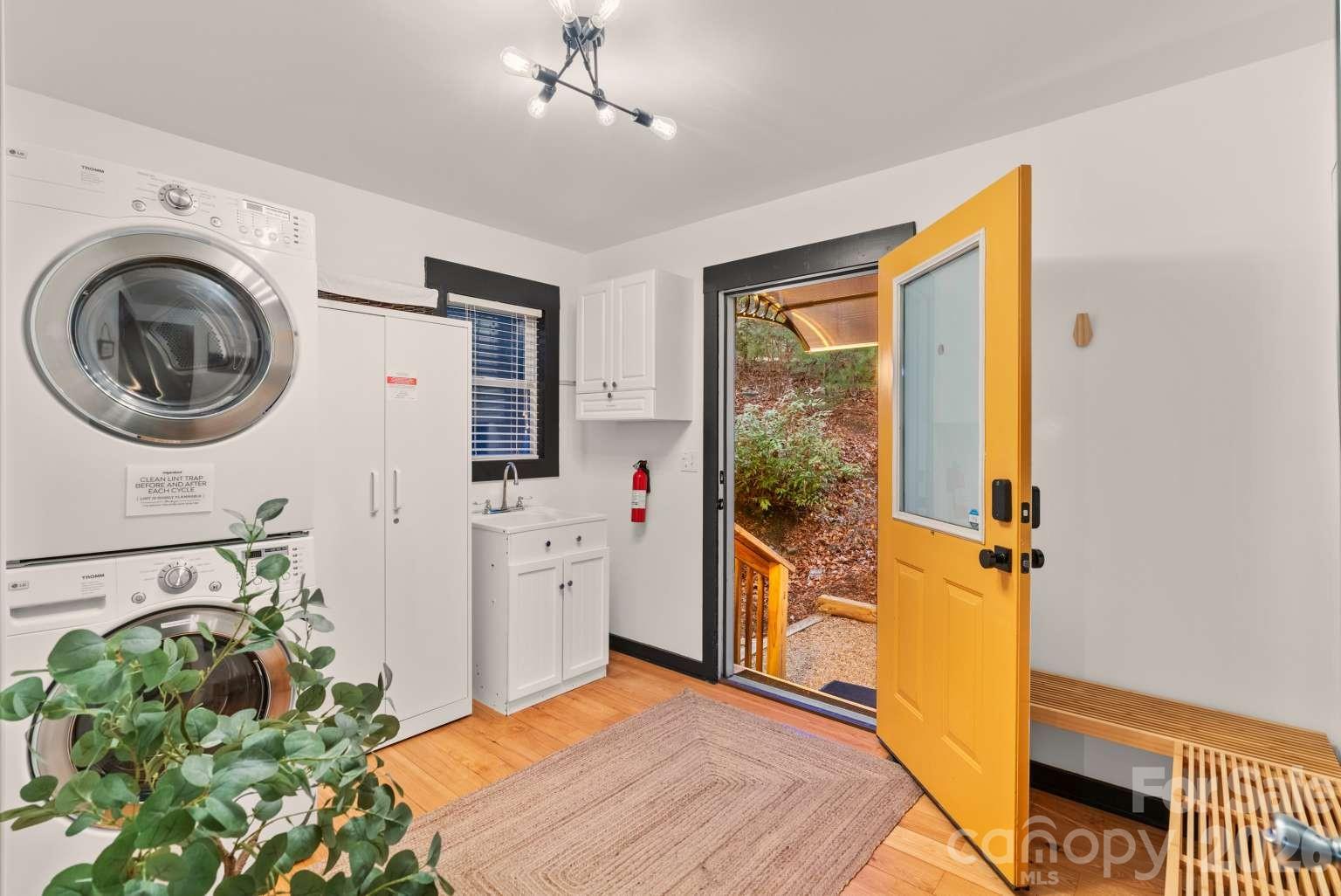 19 Holly Crest Lane — Fairview