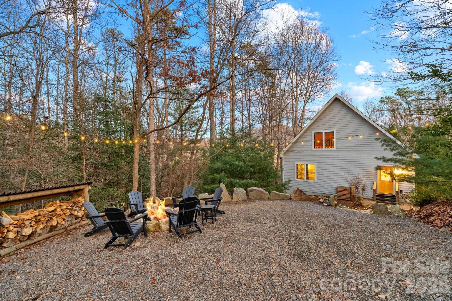19 Holly Crest Lane — Fairview