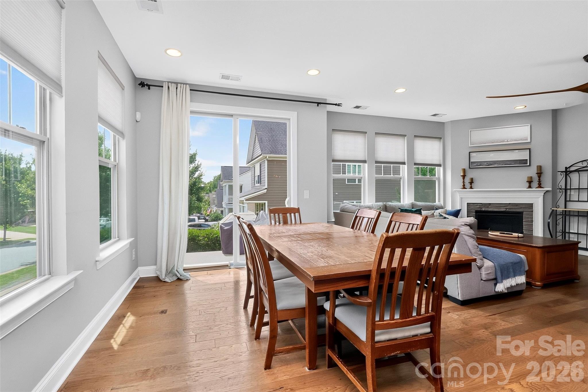 128 Creekside Crossing Lane — Mooresville