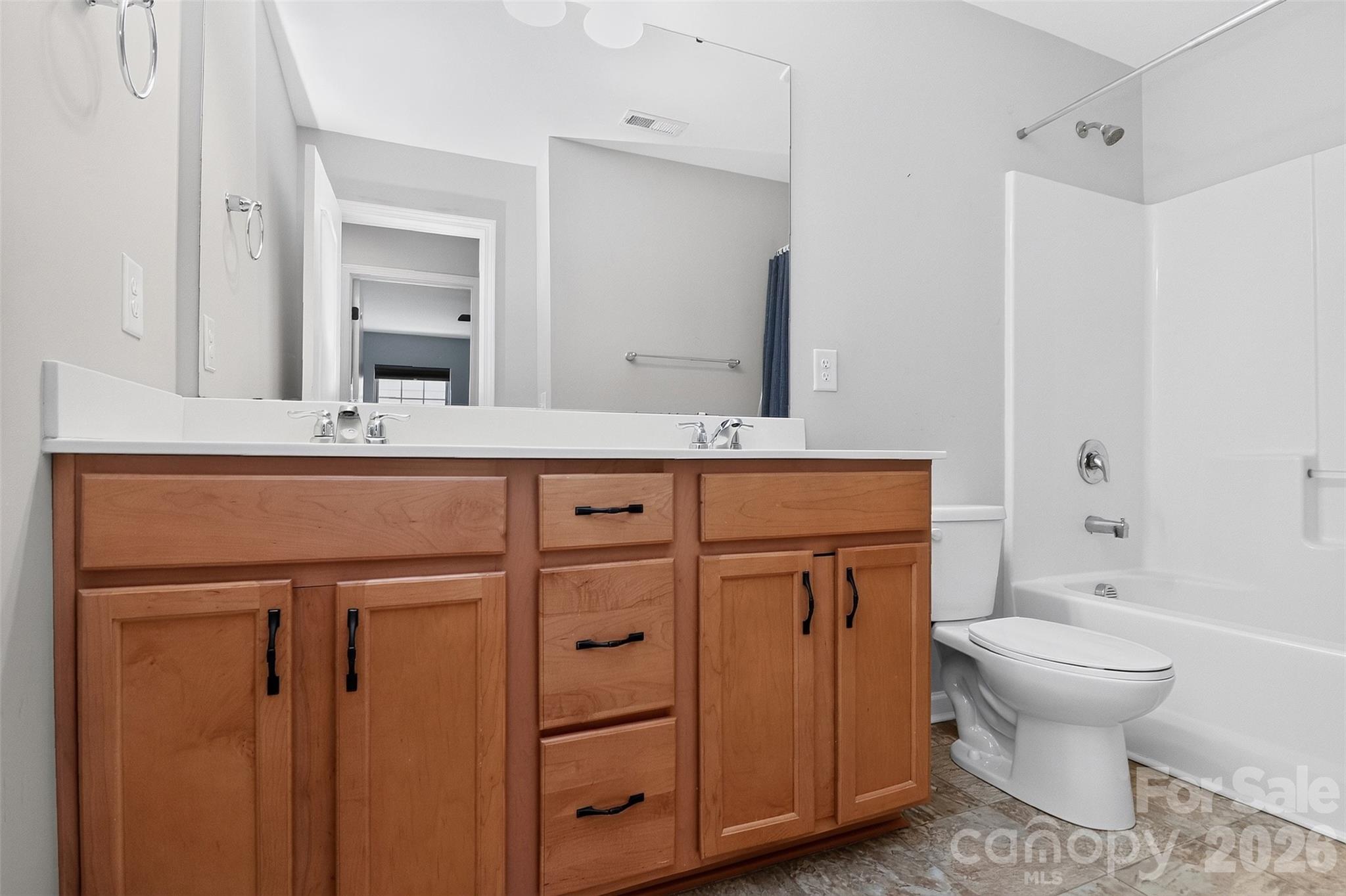 128 Creekside Crossing Lane — Mooresville