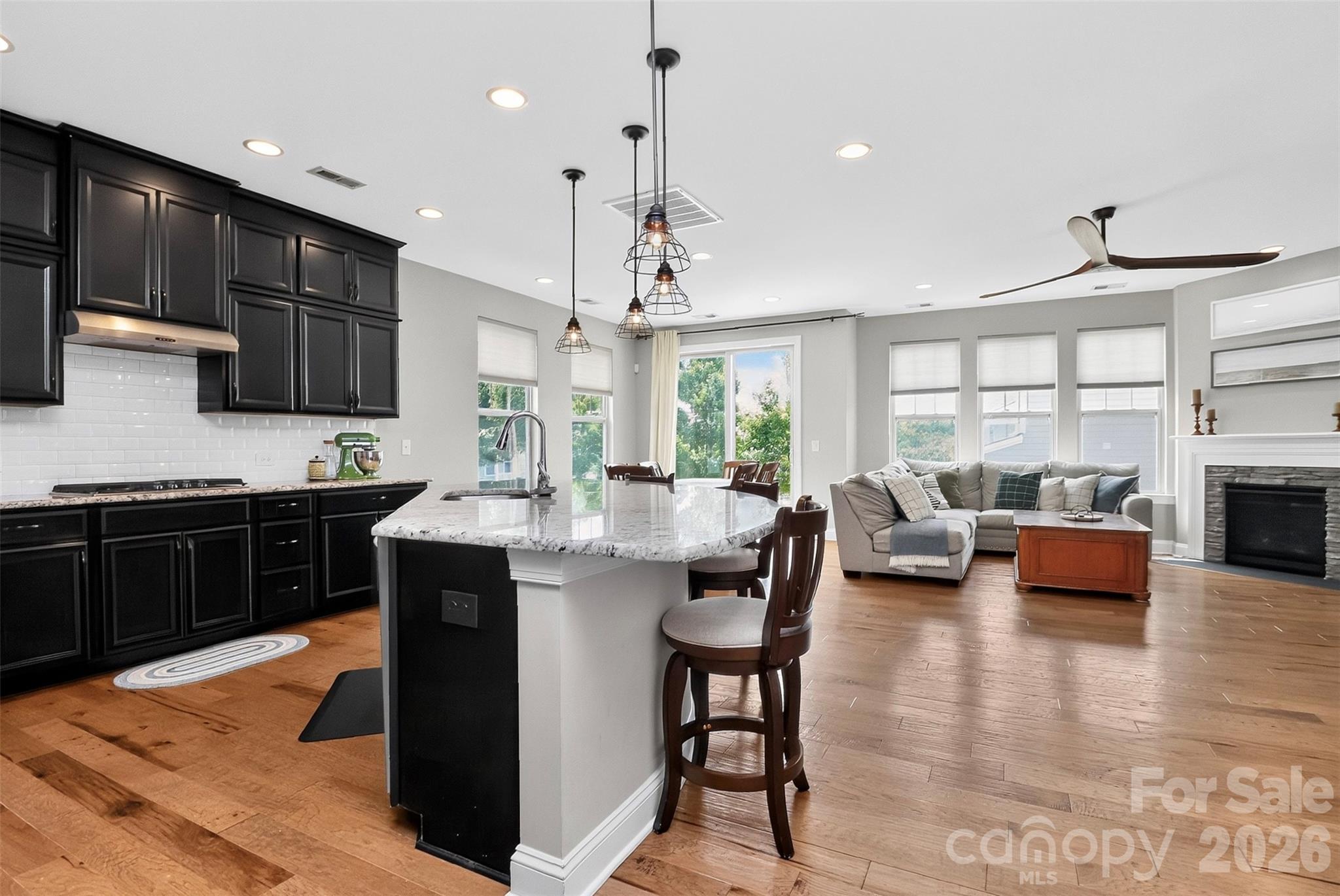 128 Creekside Crossing Lane — Mooresville