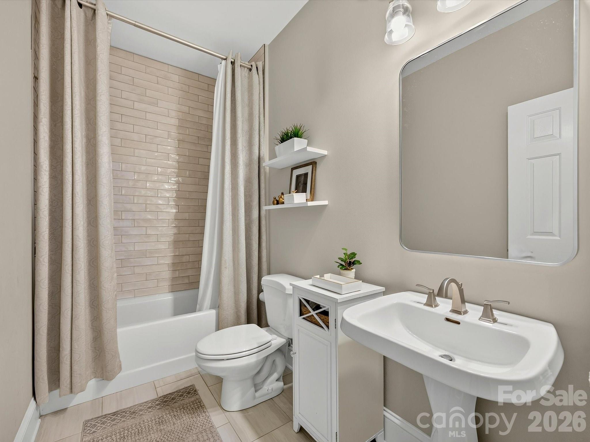6536 Seton House Lane — Charlotte
