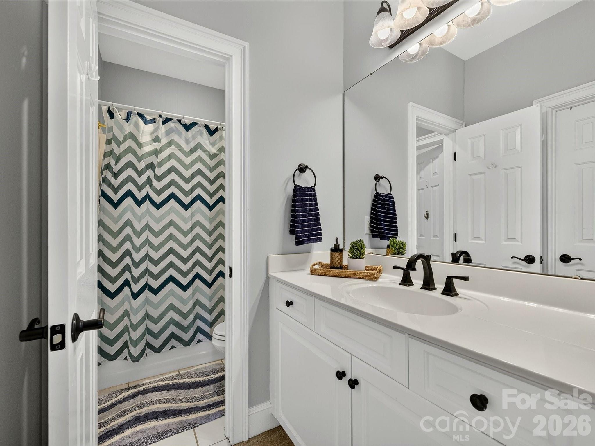 6536 Seton House Lane — Charlotte